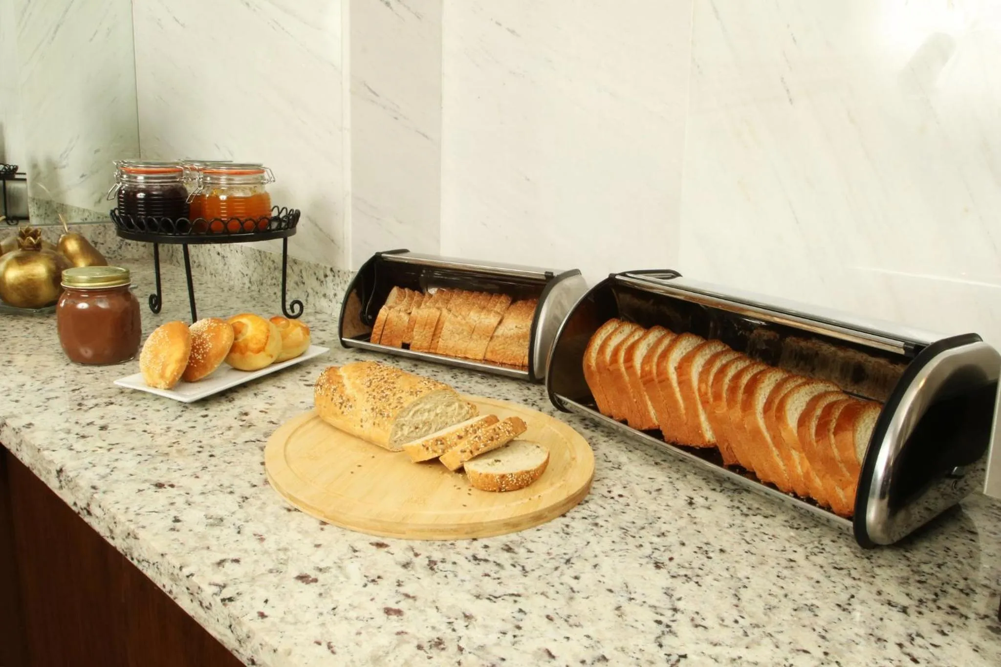 Breakfast in voco Saltillo Suites by IHG