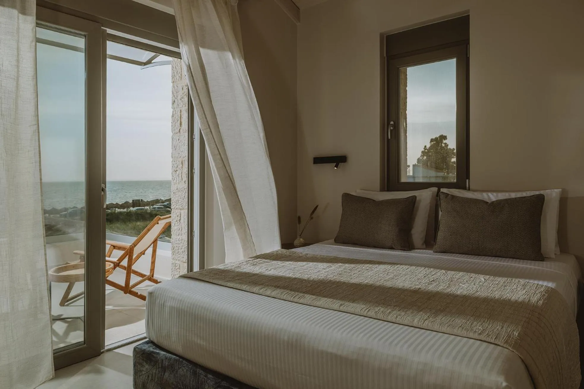 Bed in Nama Seaside Villas