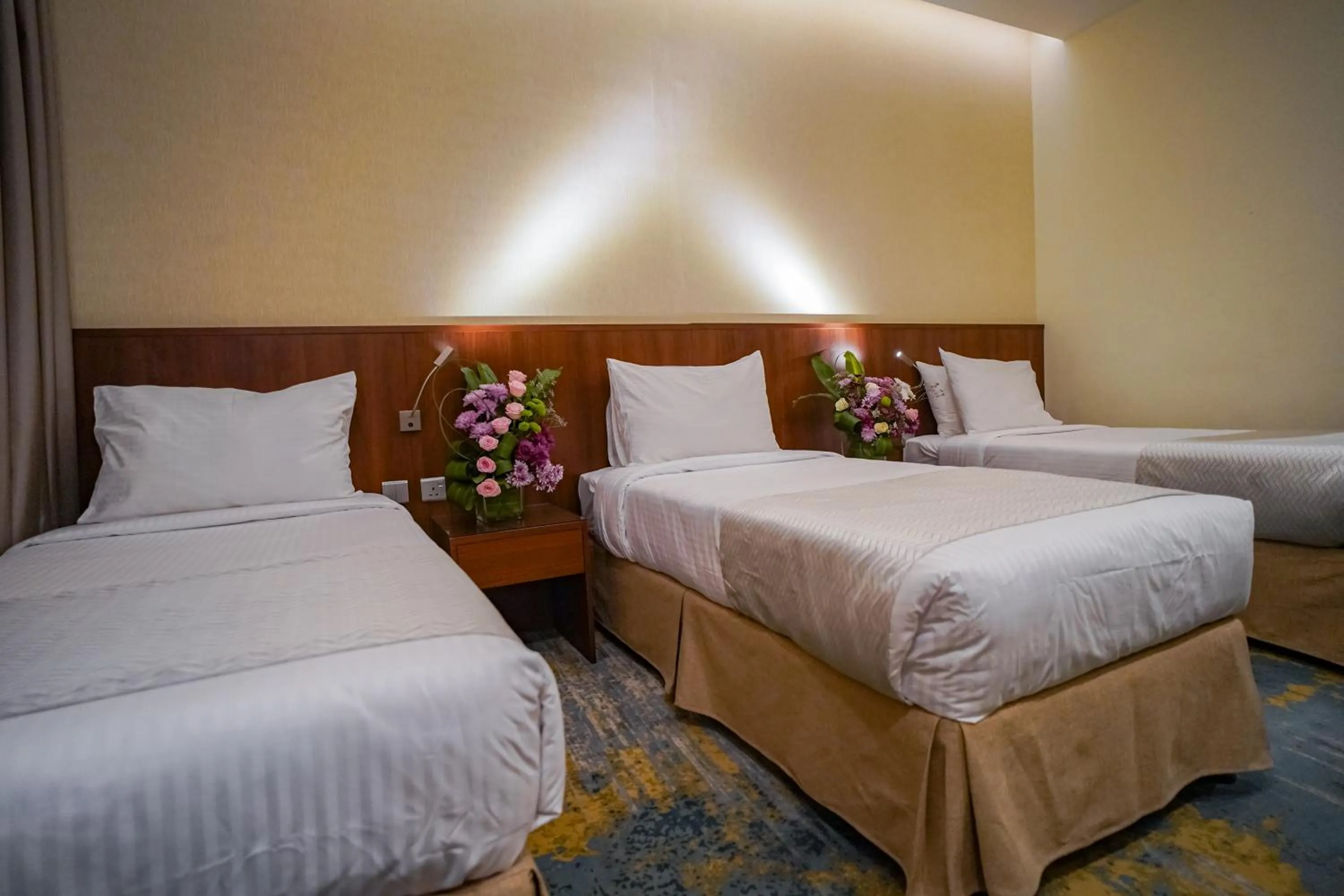 Bed in Emaar Elite Hotel