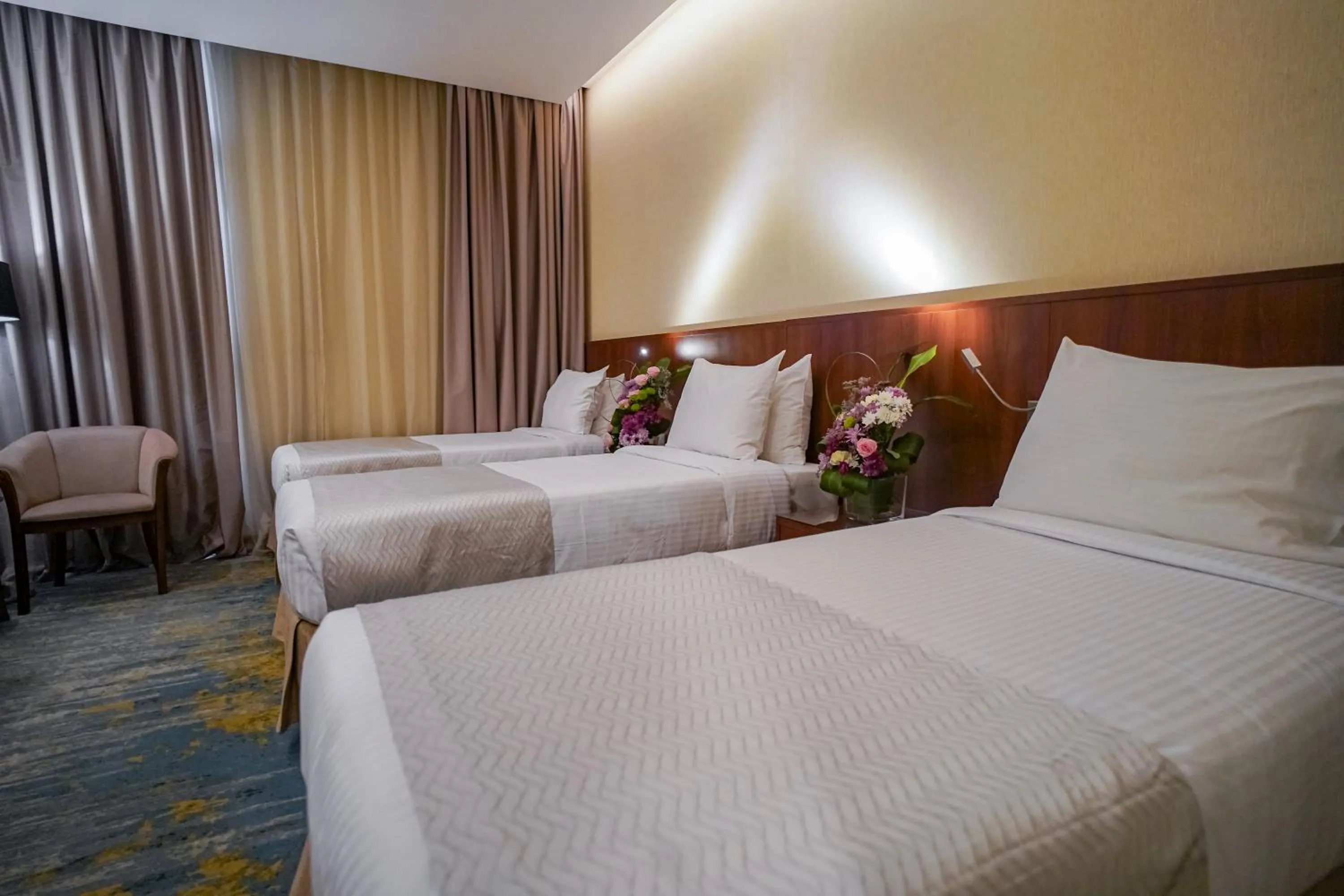 Bed in Emaar Elite Hotel