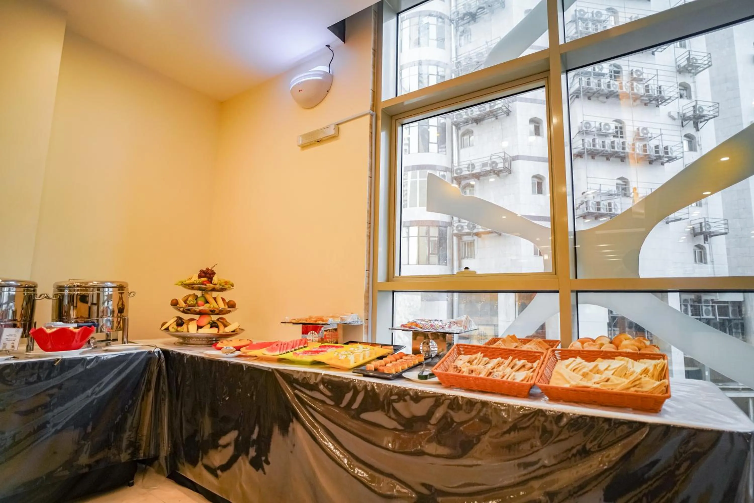 Food and drinks in Emaar Elite Hotel