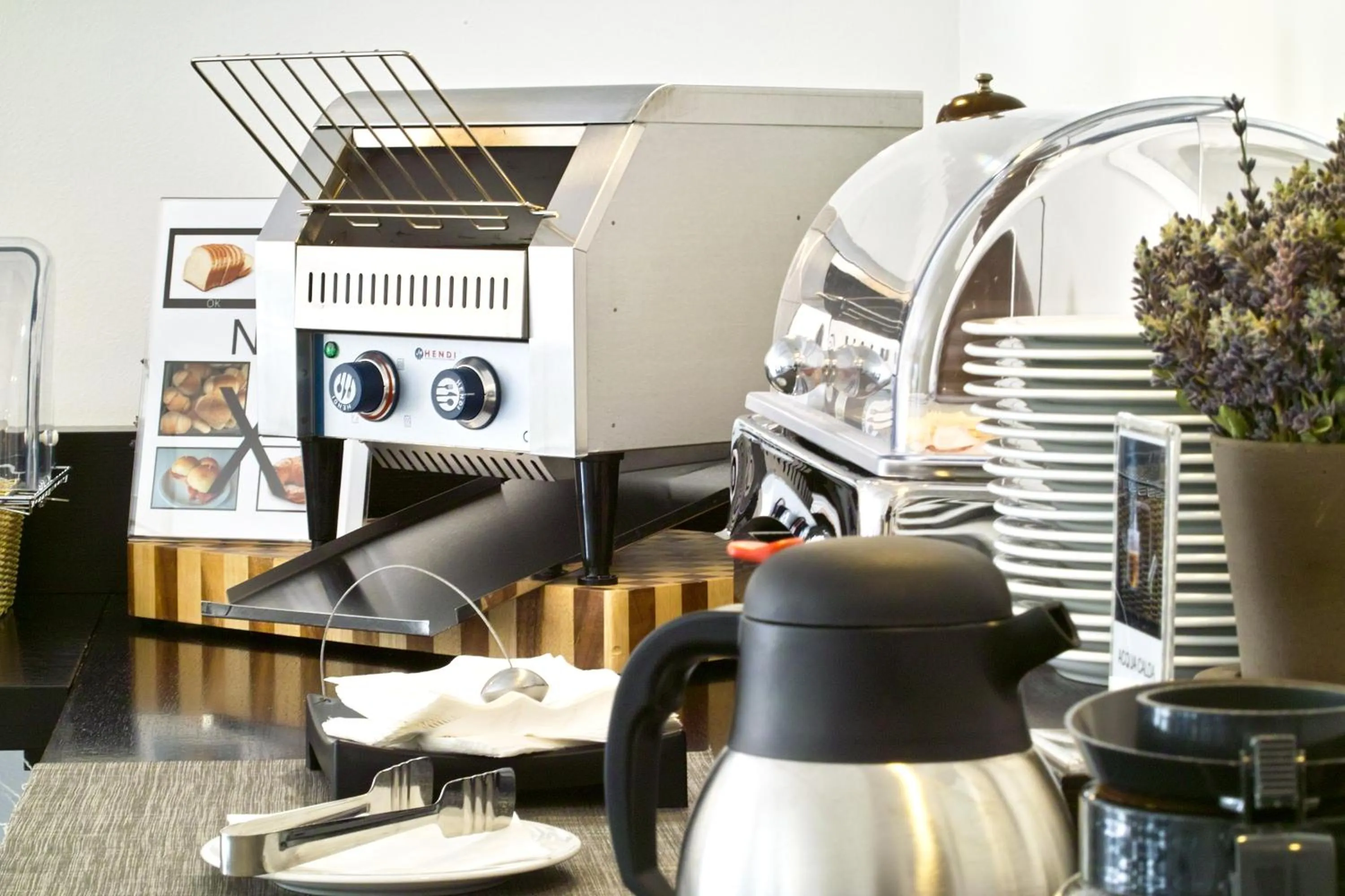 Breakfast in Hotel L'Approdo