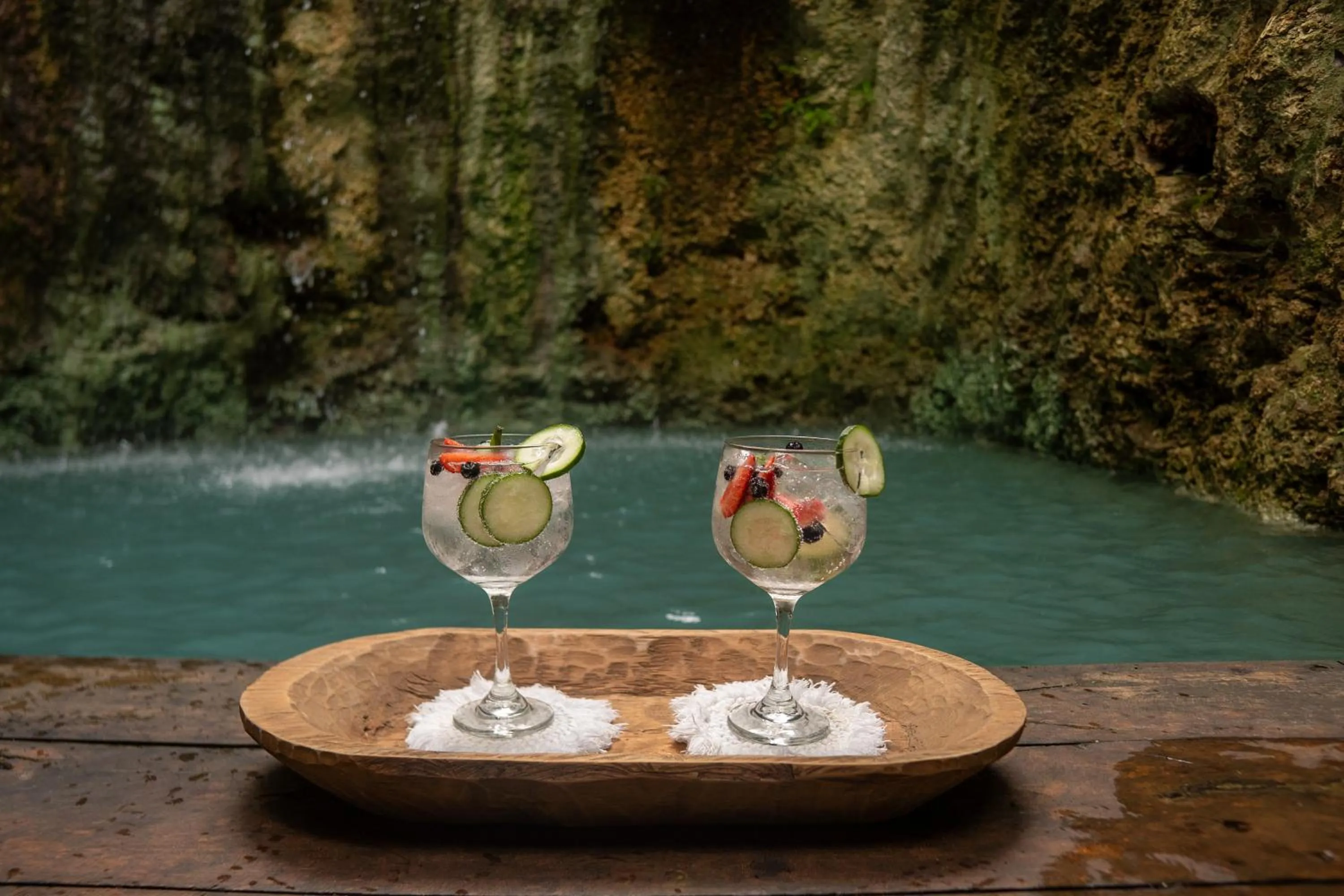 Drinks in Oom Bubble Boutique Riviera Cancun - Adults Only