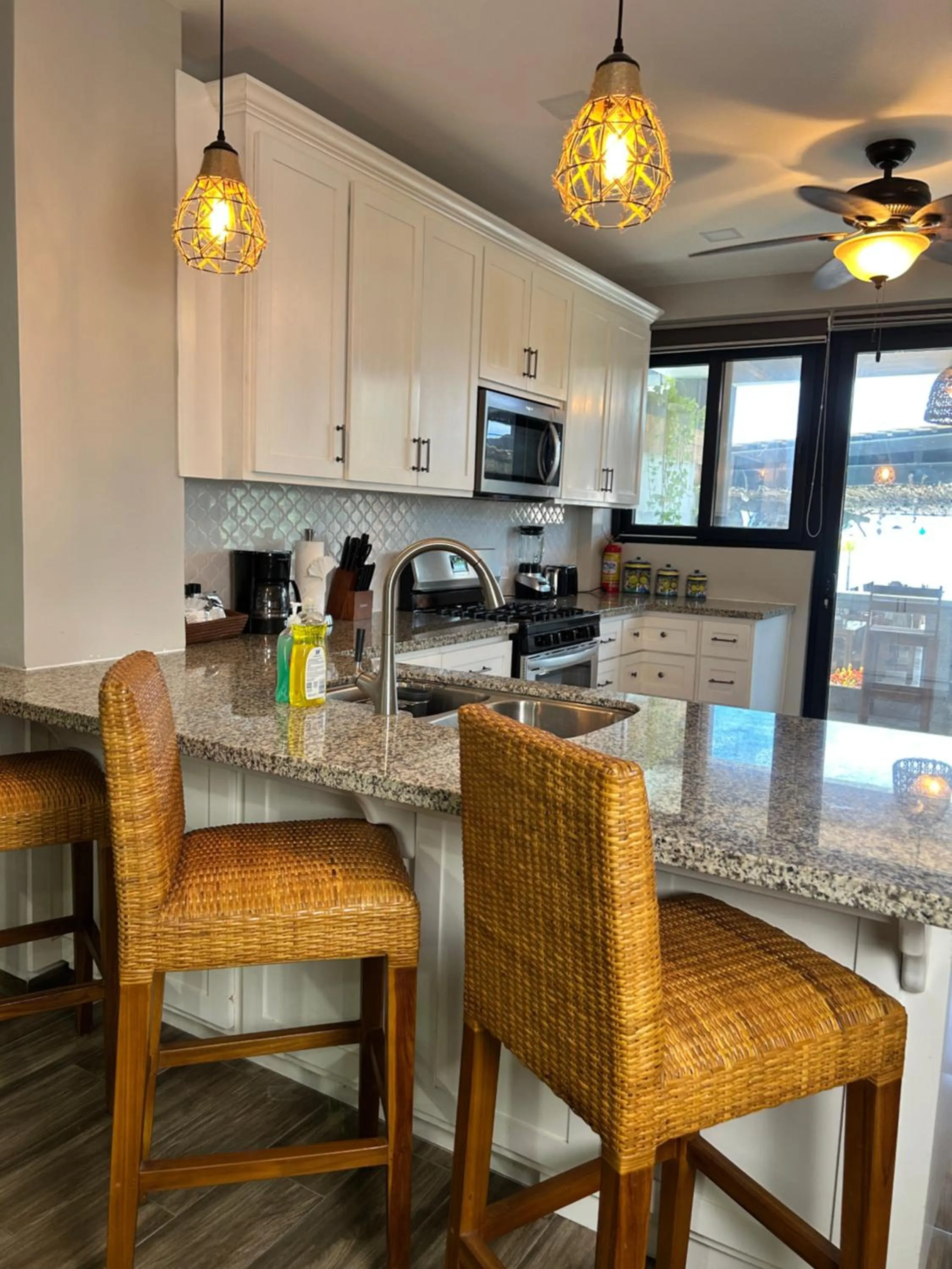 Brisas Del Mar Beach + Dive Resort