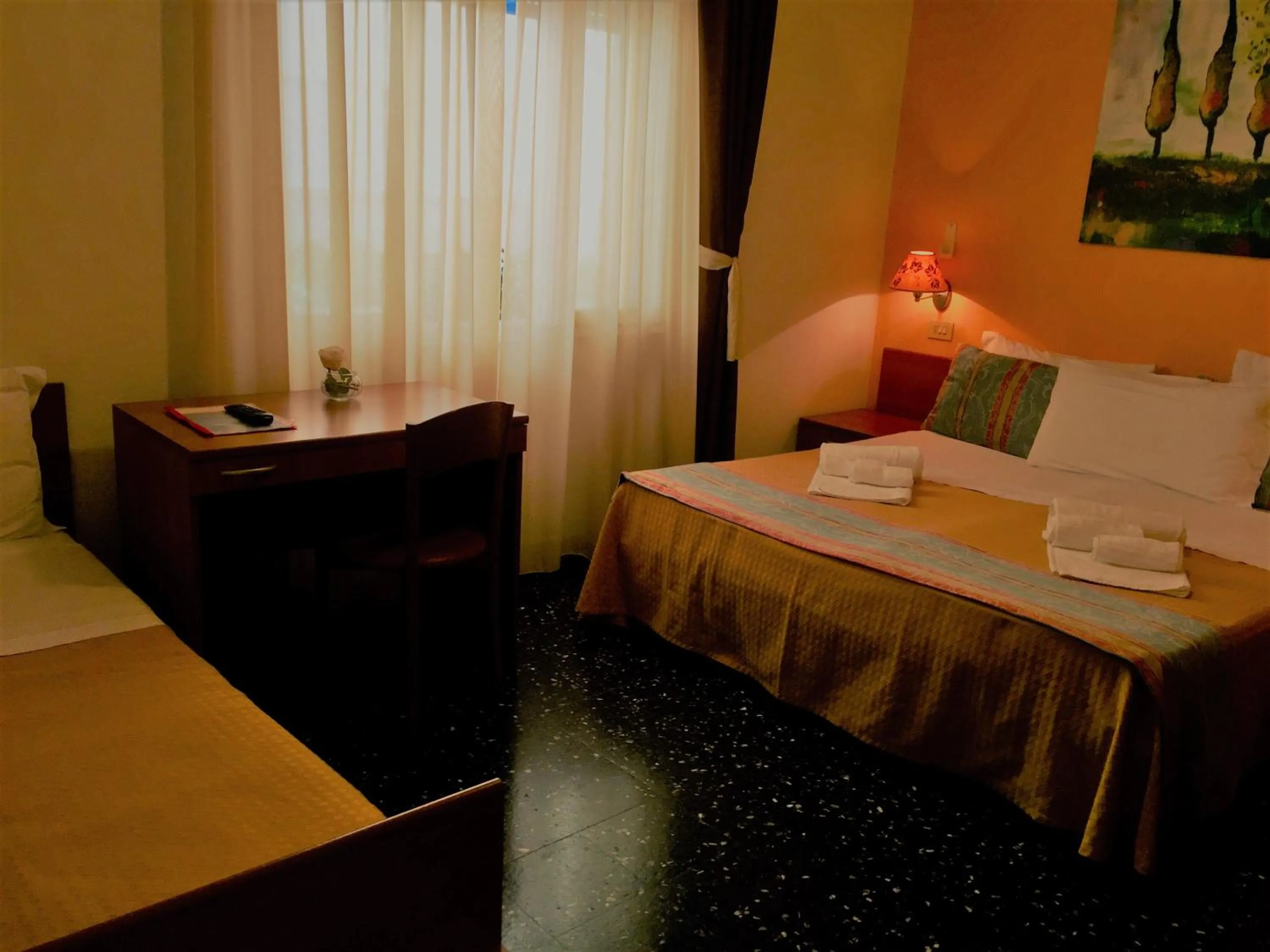 Bedroom, Bed in Hotel Scandinavia