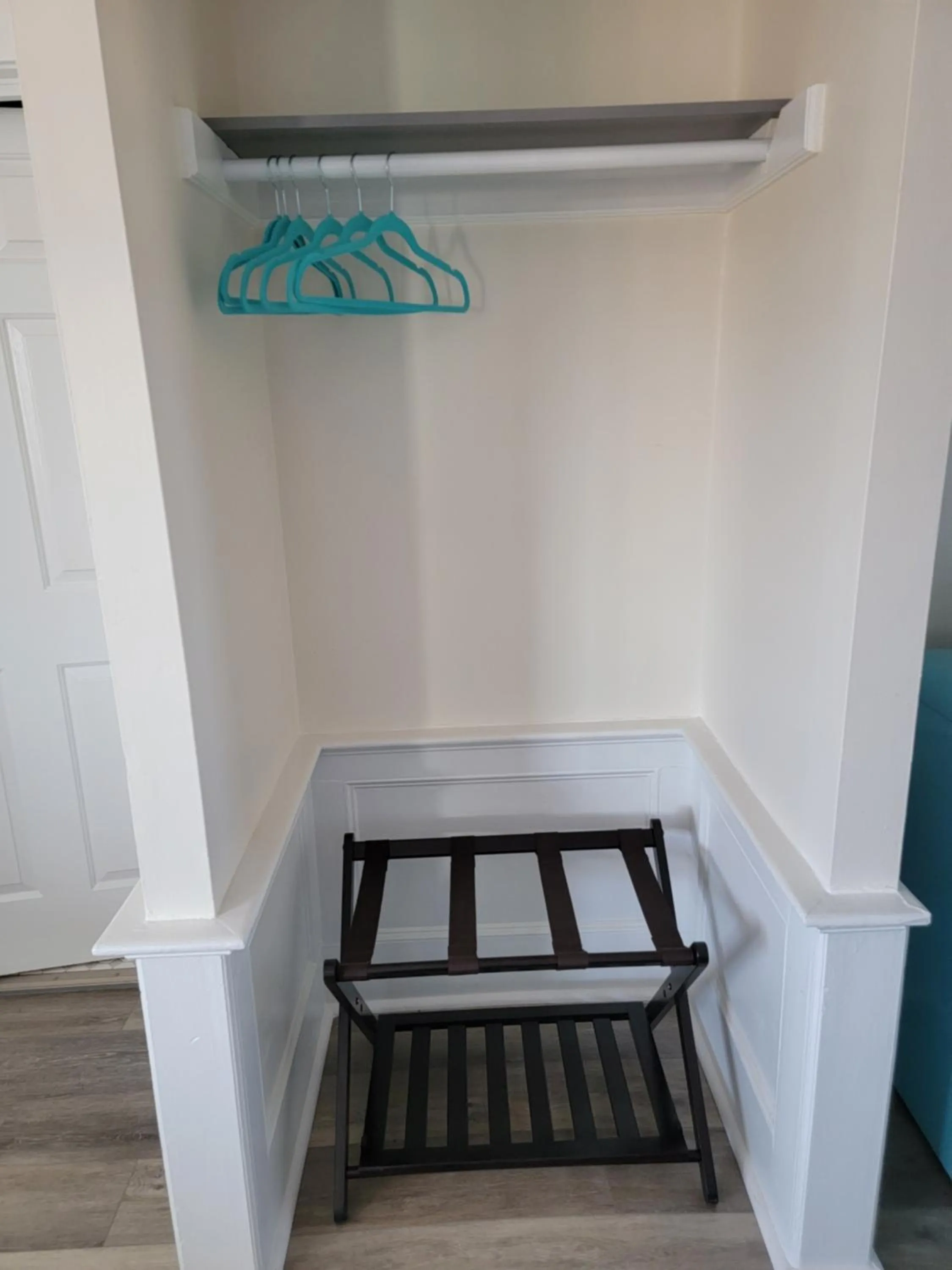 wardrobe in The Crest - Hampton Beach