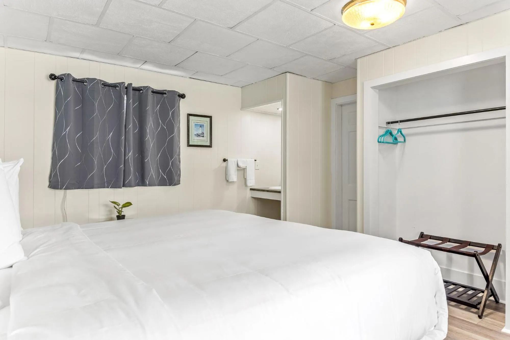 Bedroom in The Crest - Hampton Beach