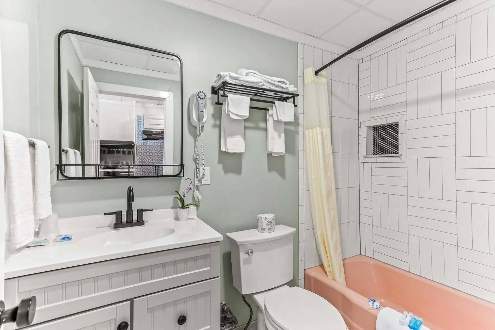 Bathroom in The Crest - Hampton Beach