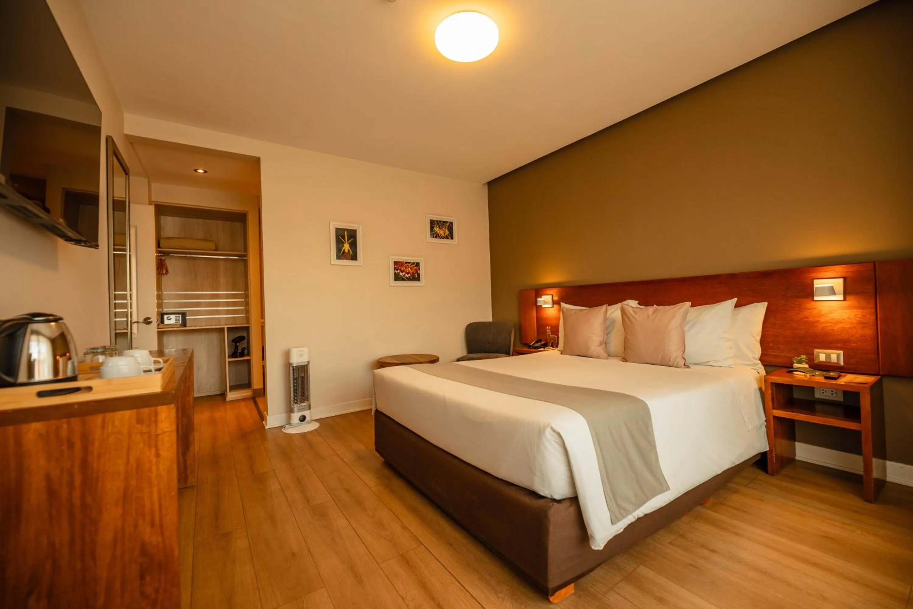 Bed in Saska Boutique Hotel