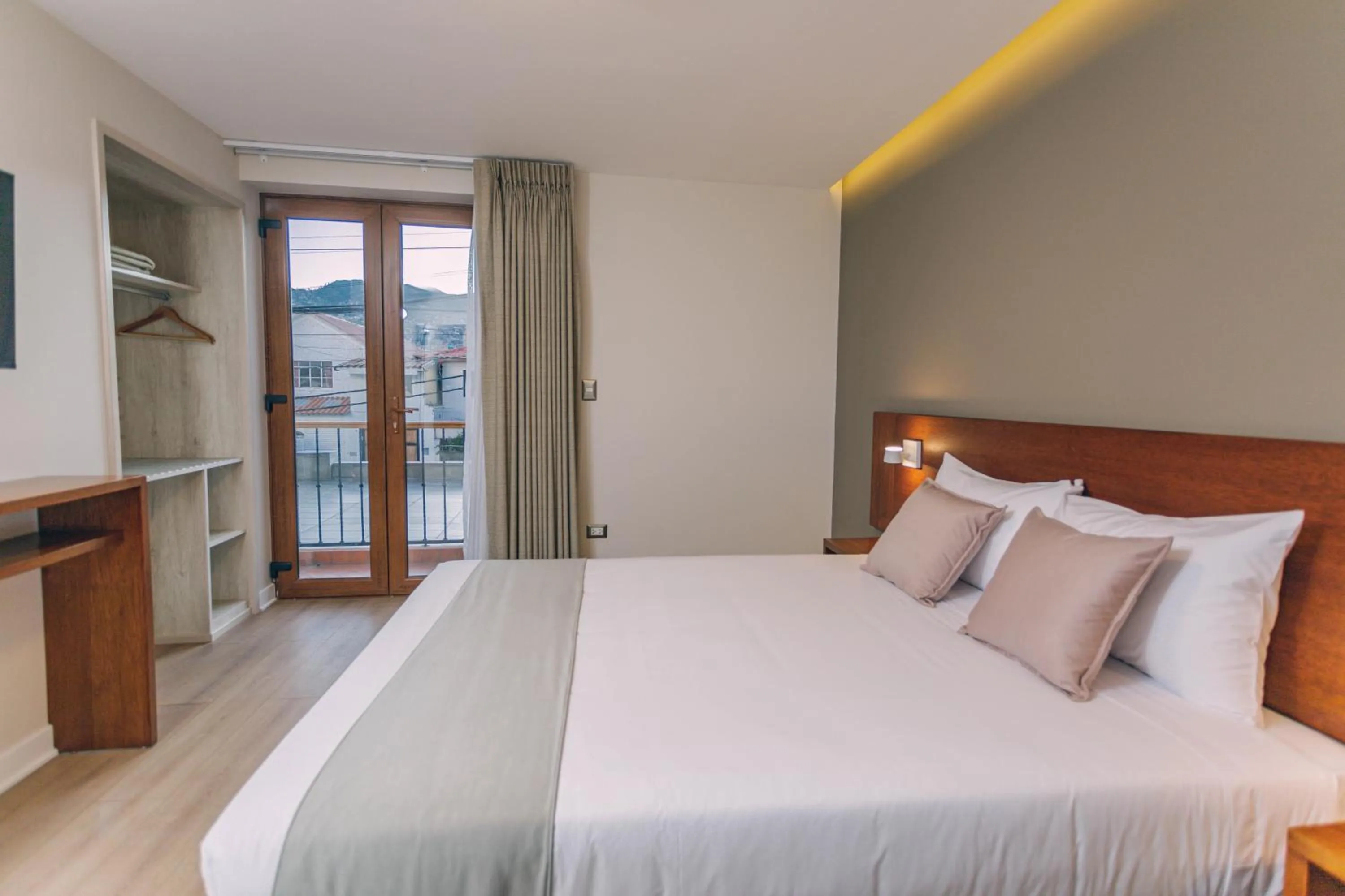 Bed in Saska Boutique Hotel