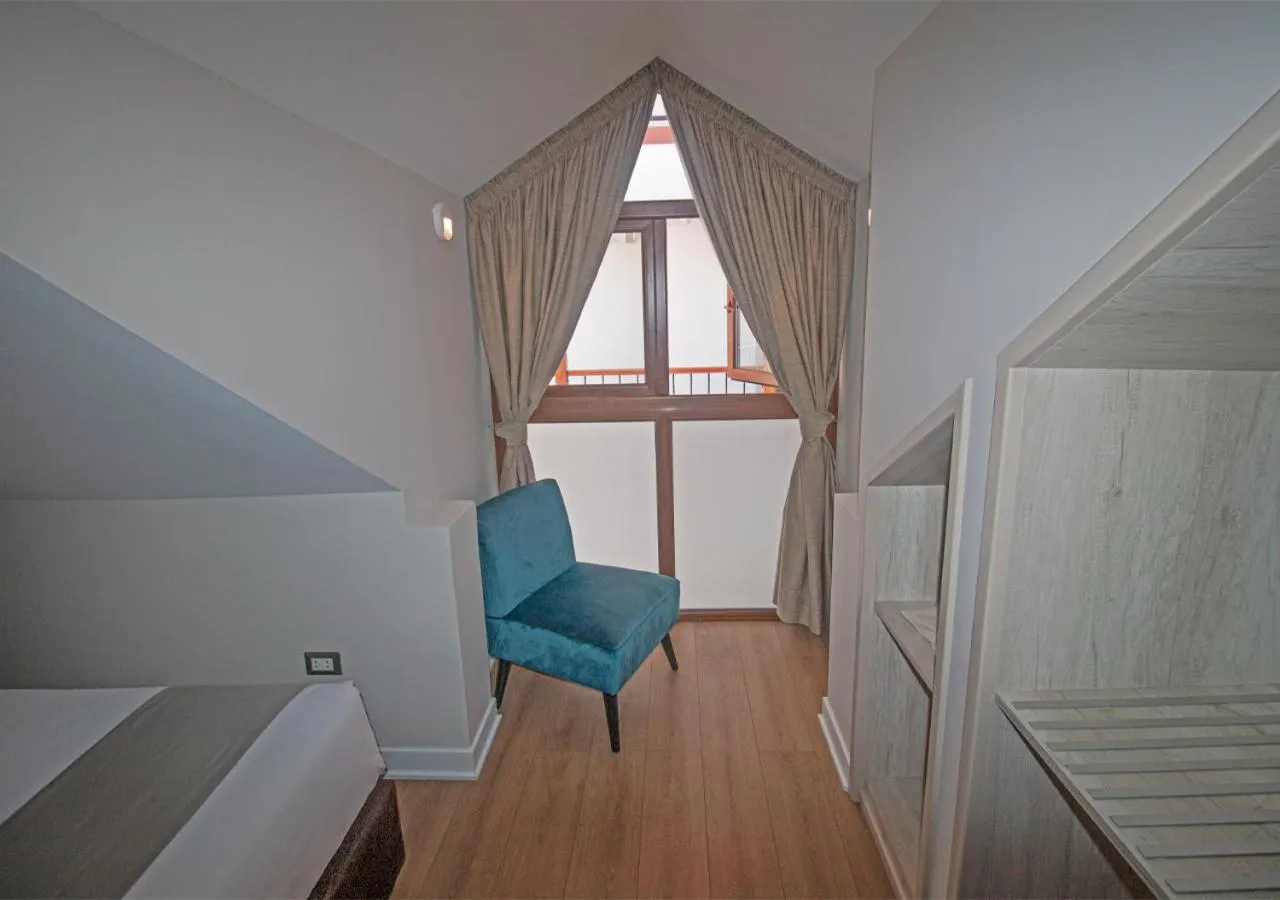 Seating area in Saska Boutique Hotel