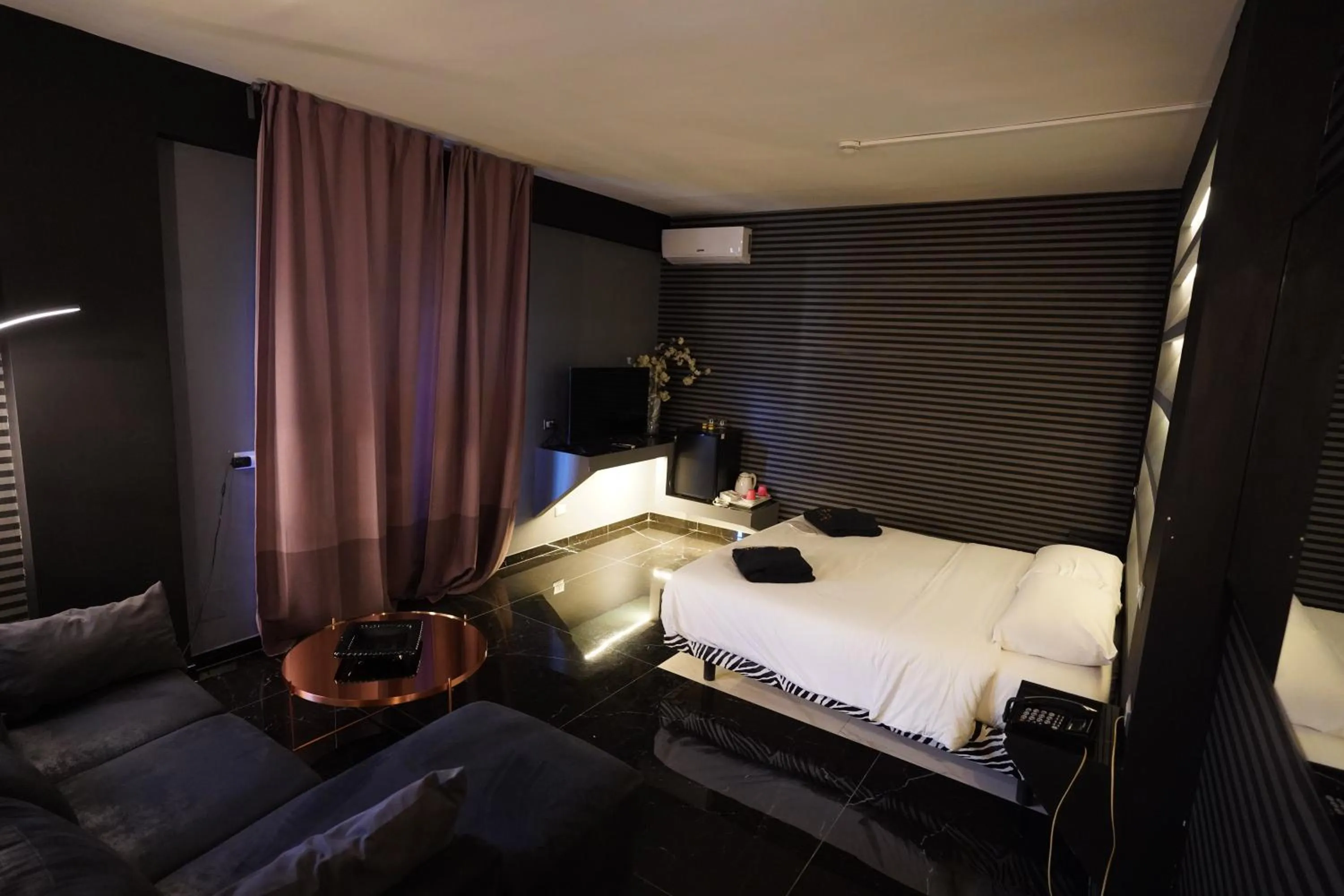 Bed in Grand hotel irpinia & Family SPA