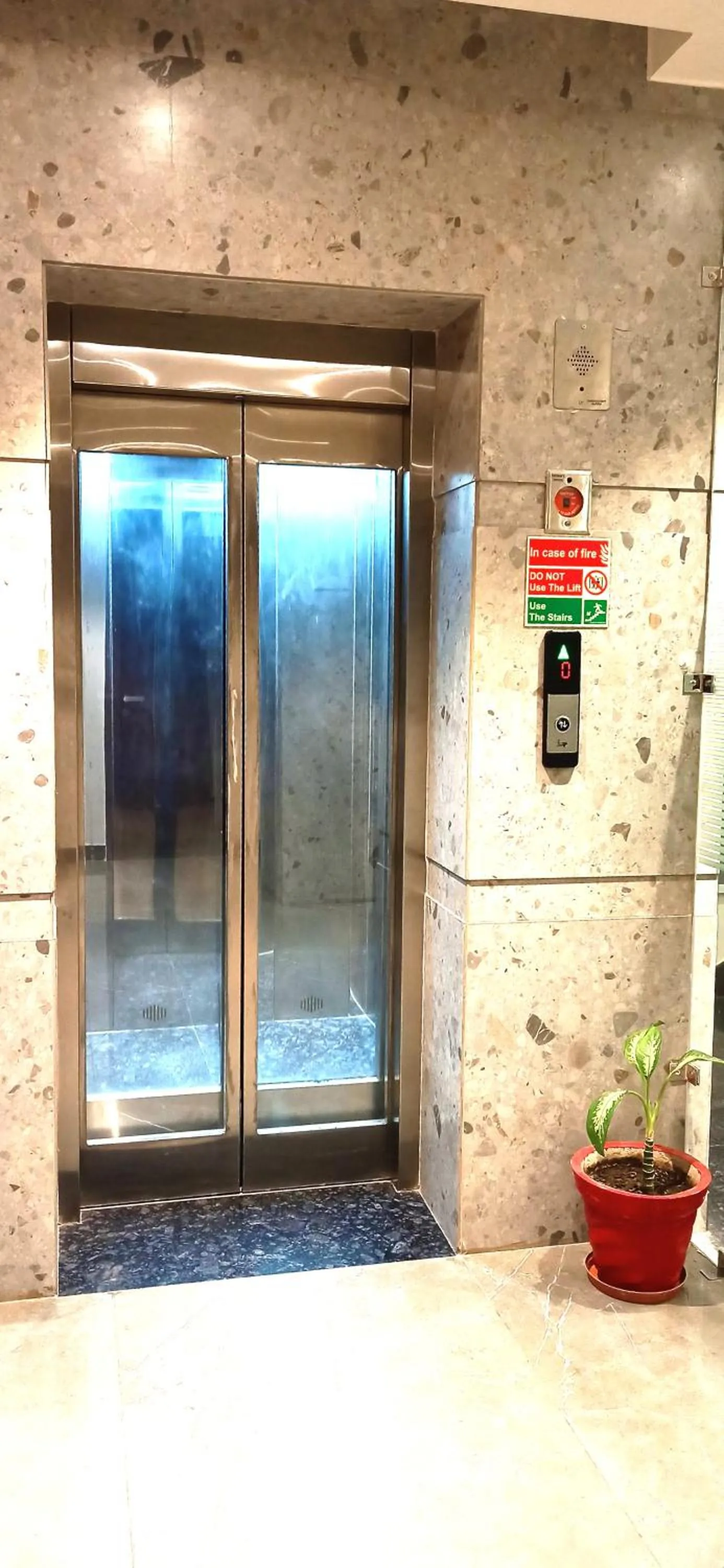 elevator in Hotel Marine House