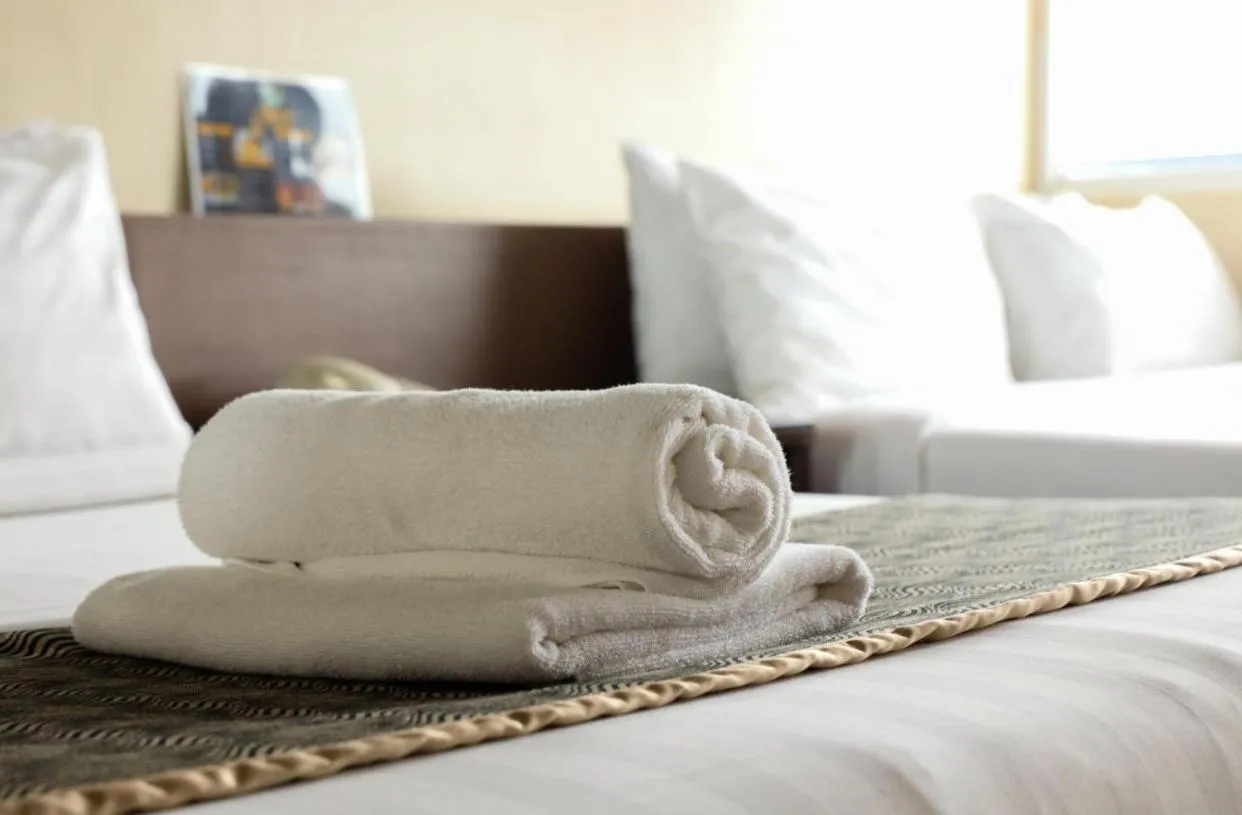 Bedroom, Bed in Greenwindows Hotel