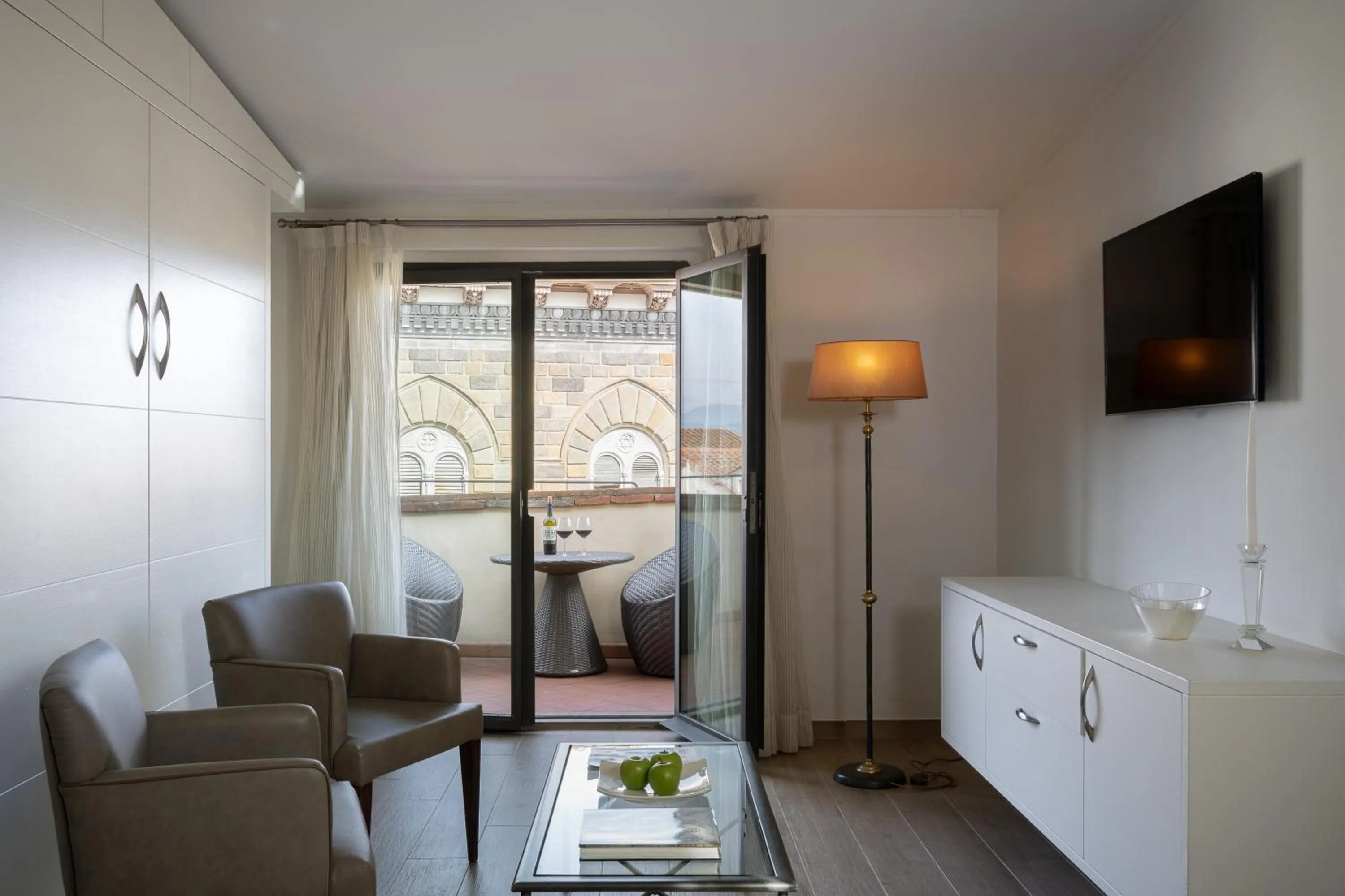 TV and multimedia in Relais Piazza Signoria