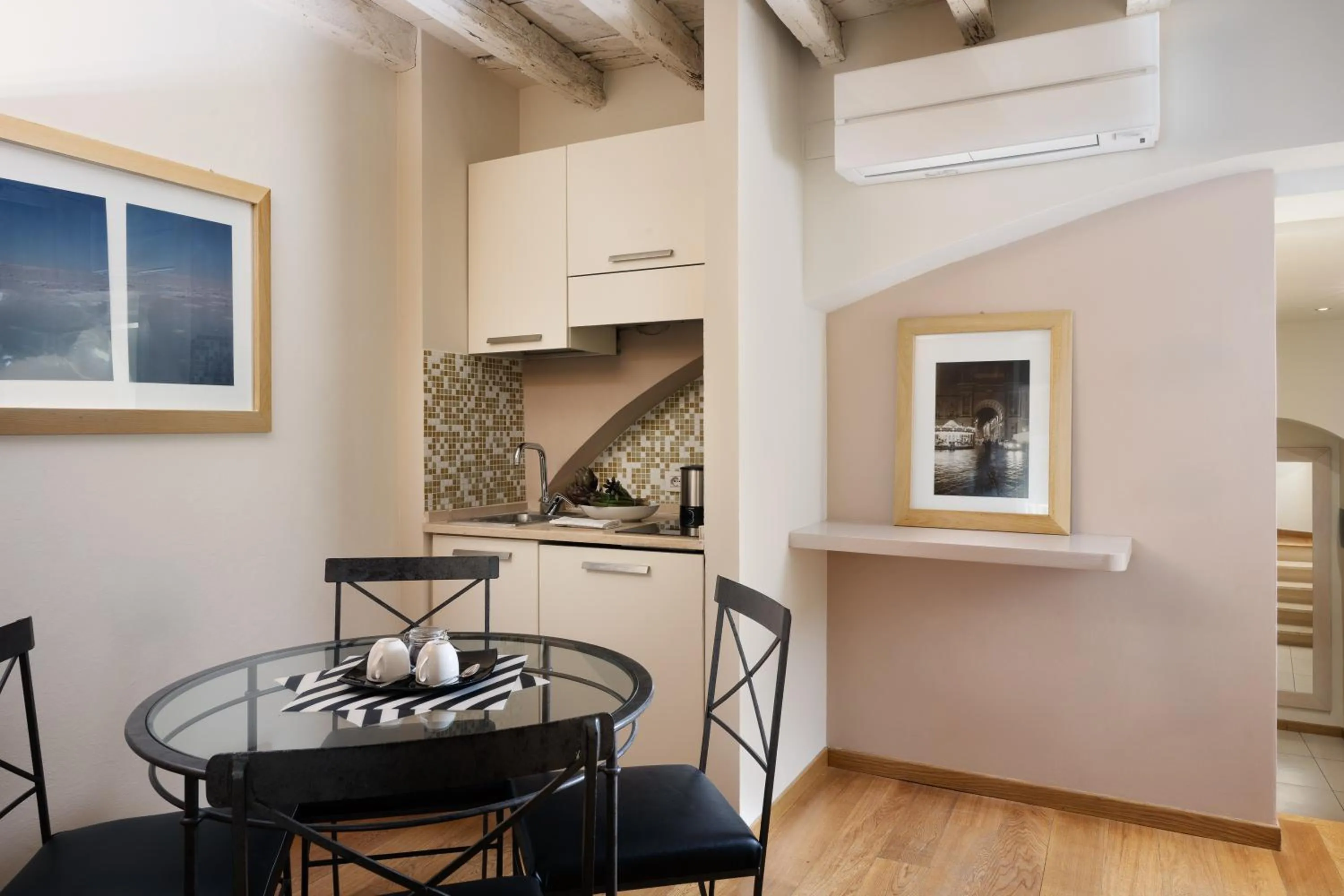 Kitchen or kitchenette in Relais Piazza Signoria