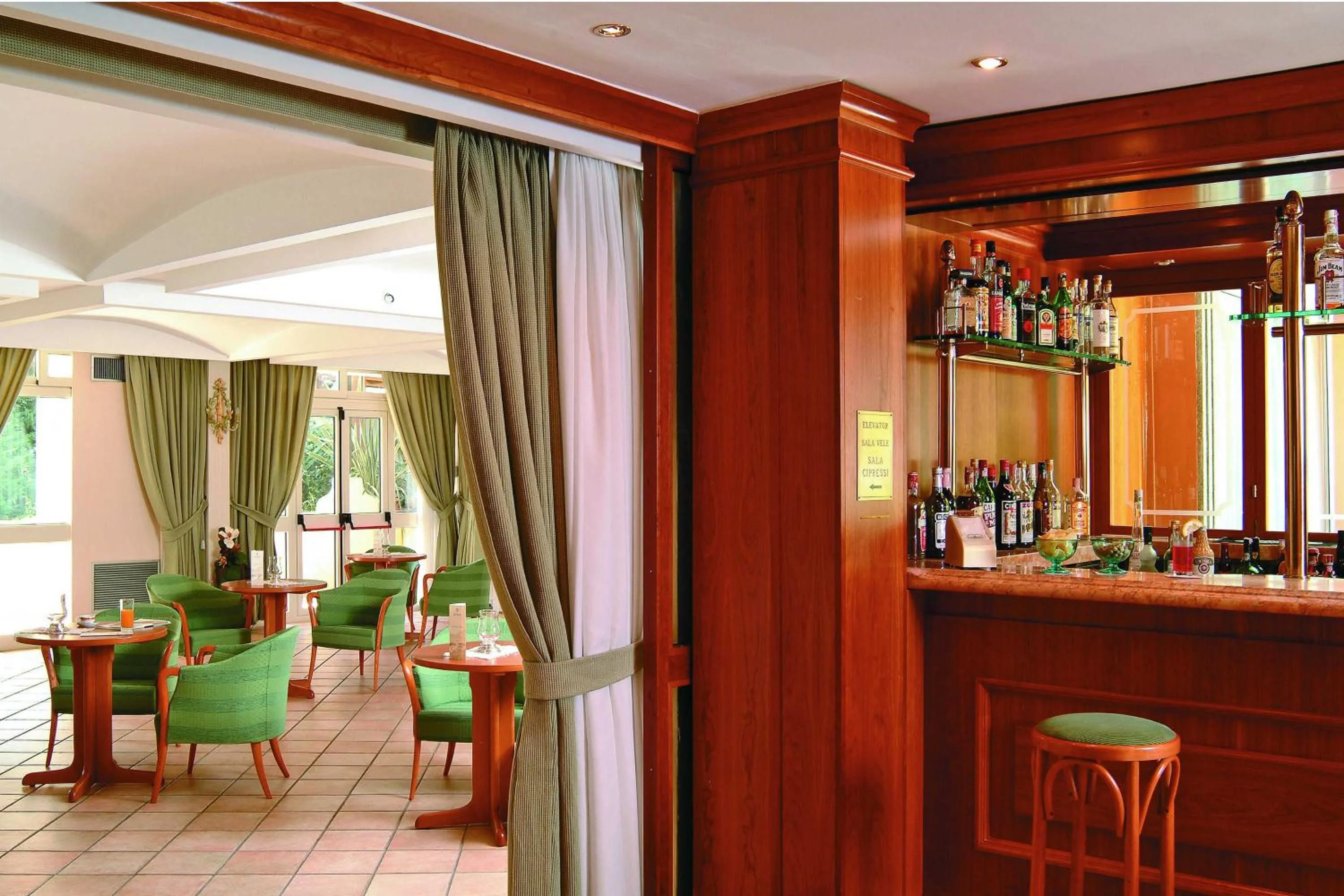Lounge or bar in Montespina Park Hotel