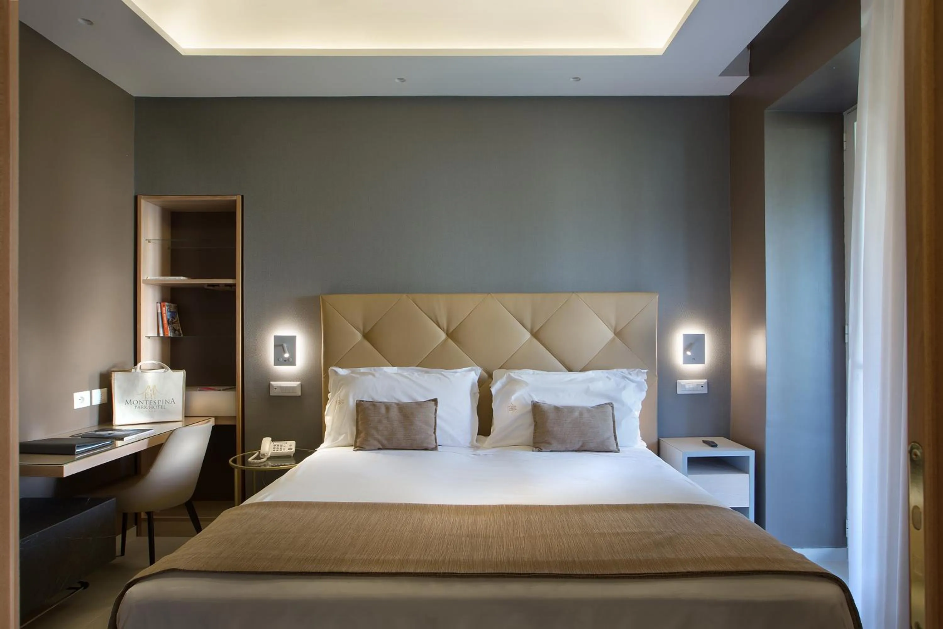 Bedroom, Bed in Montespina Park Hotel