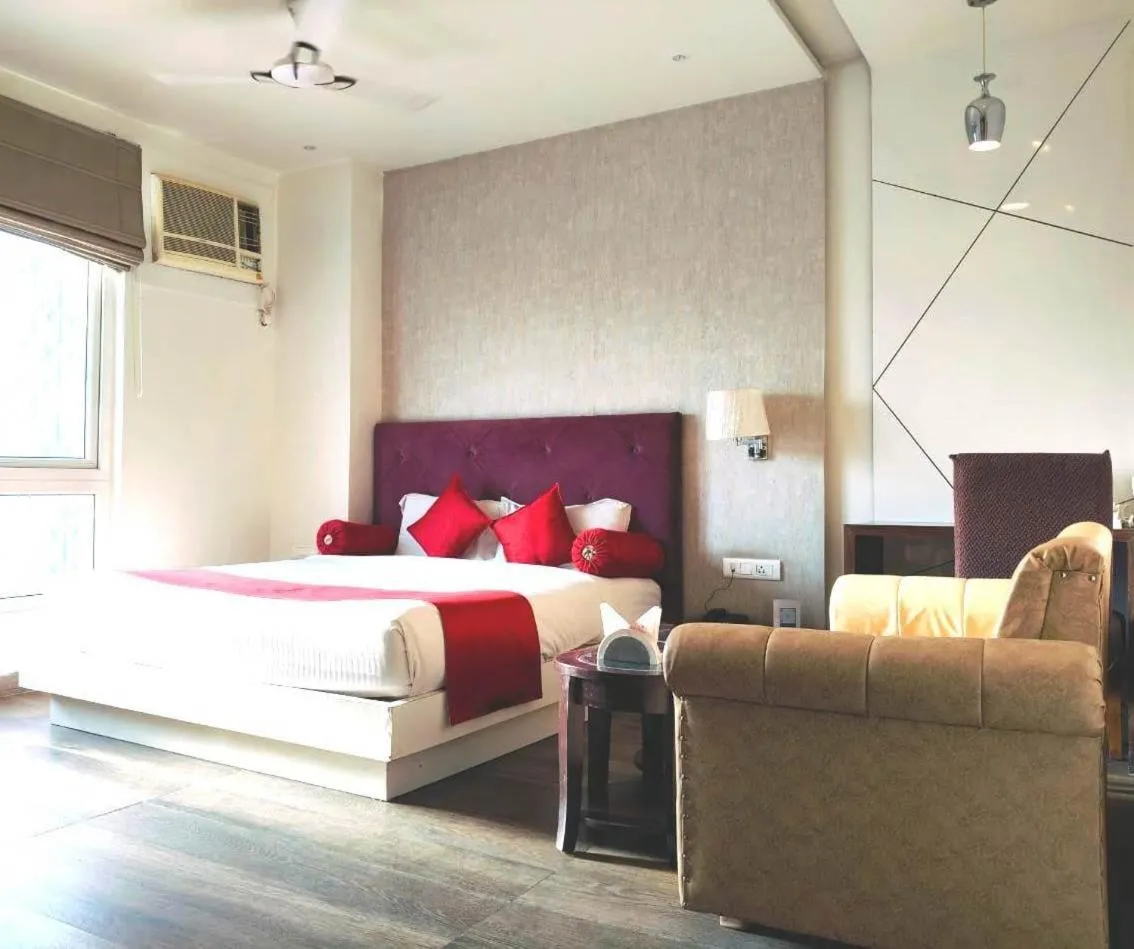 Bed in Hotel Gurveer Royal