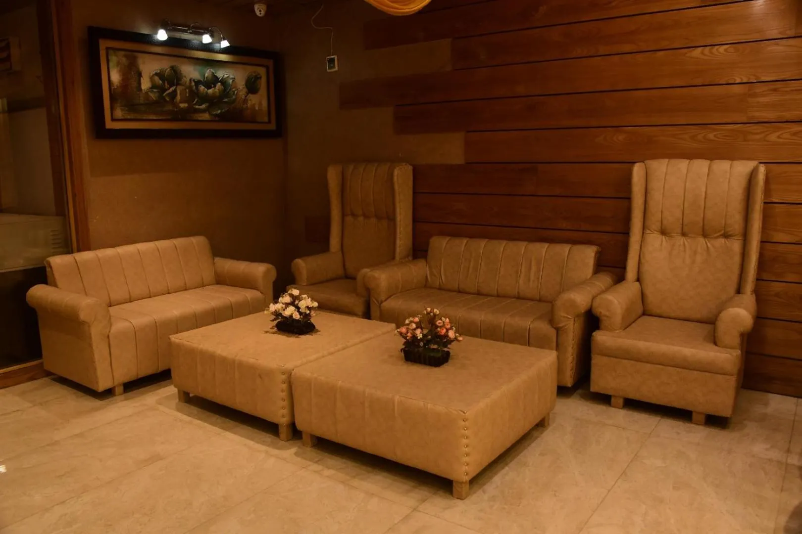 Seating area in Hotel Gurveer Royal
