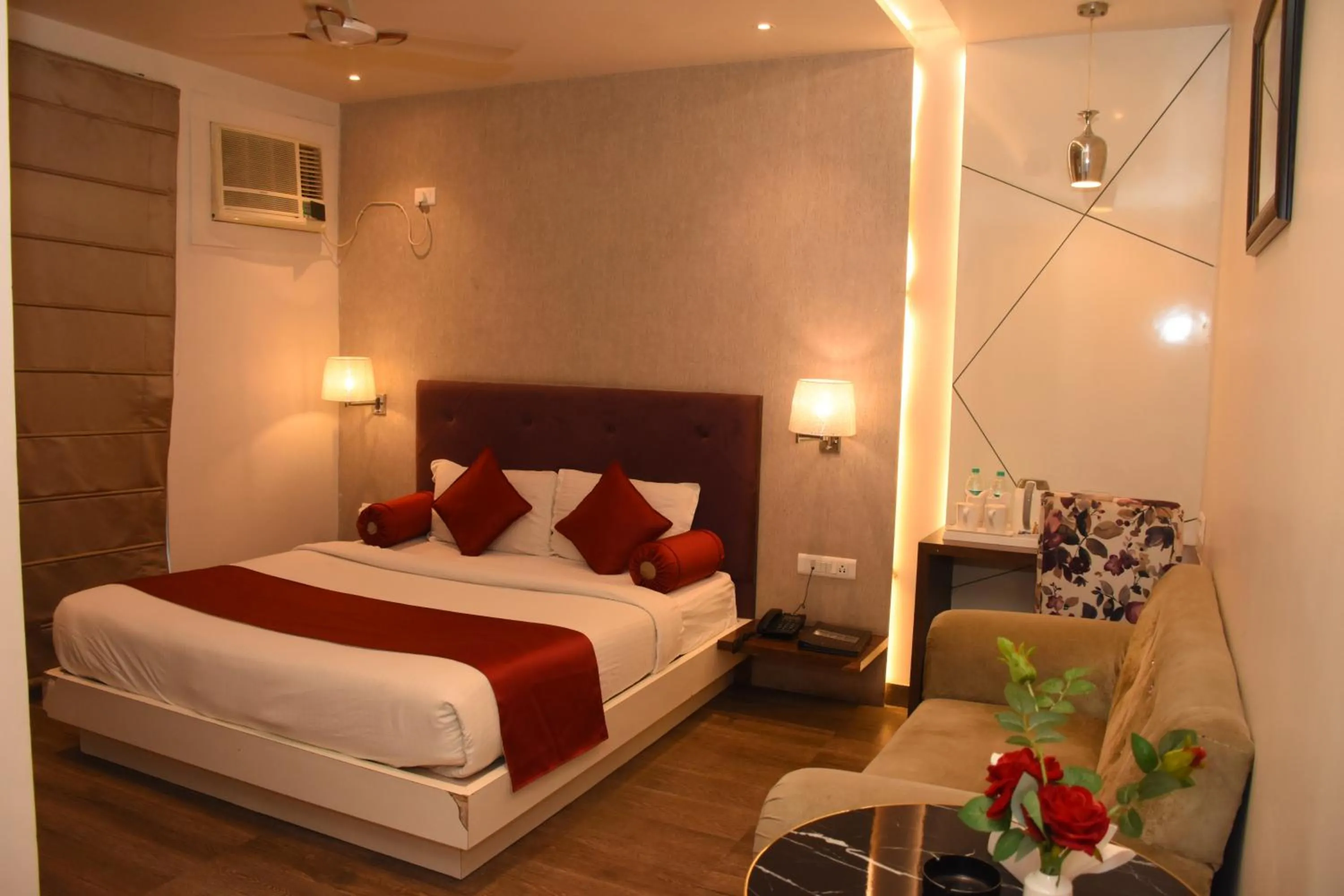 Photo of the whole room, Bed in Hotel Gurveer Royal