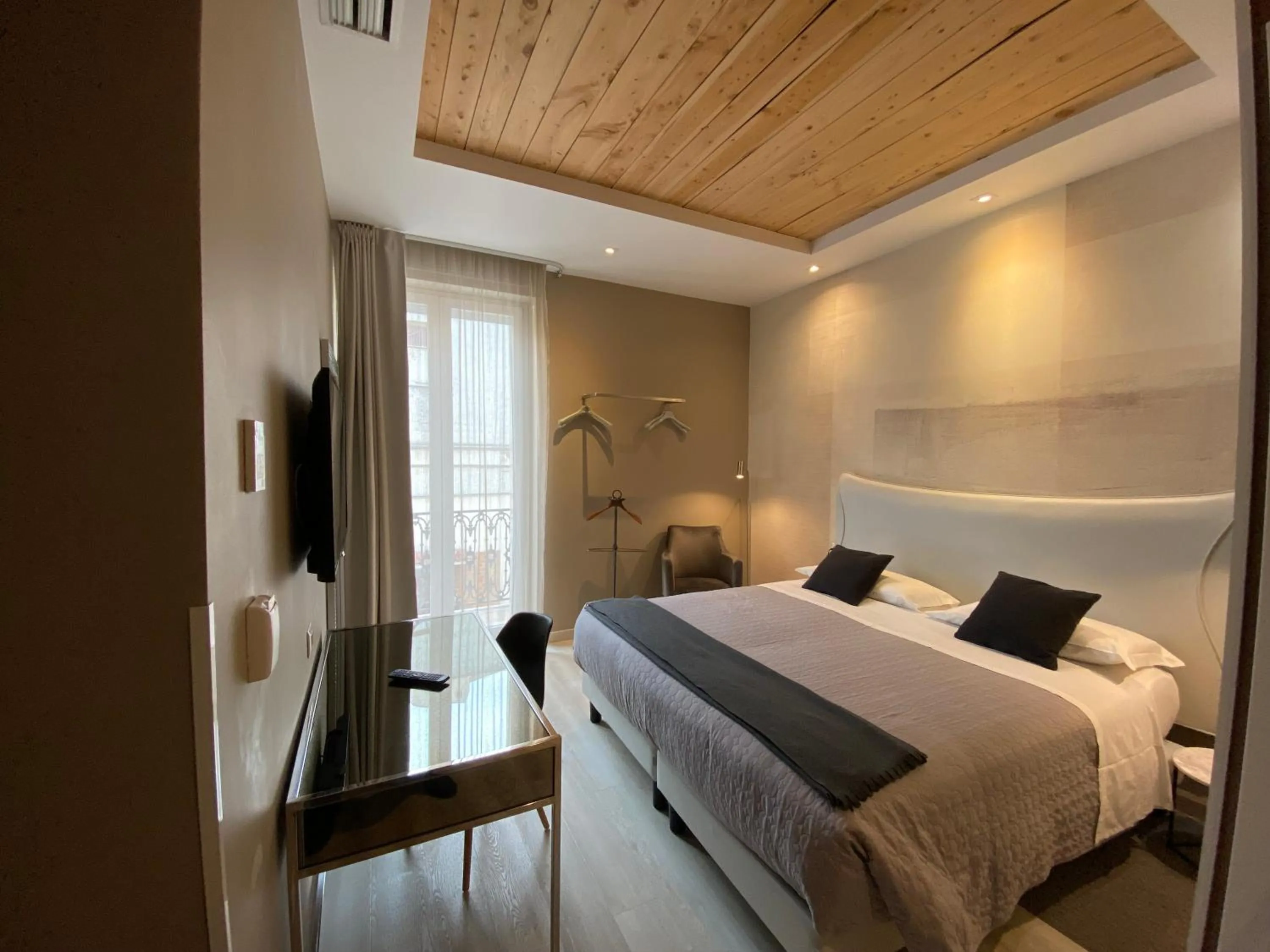 Bed in Residenze Romano Ristorante & SPA albergo diffuso - WHITE