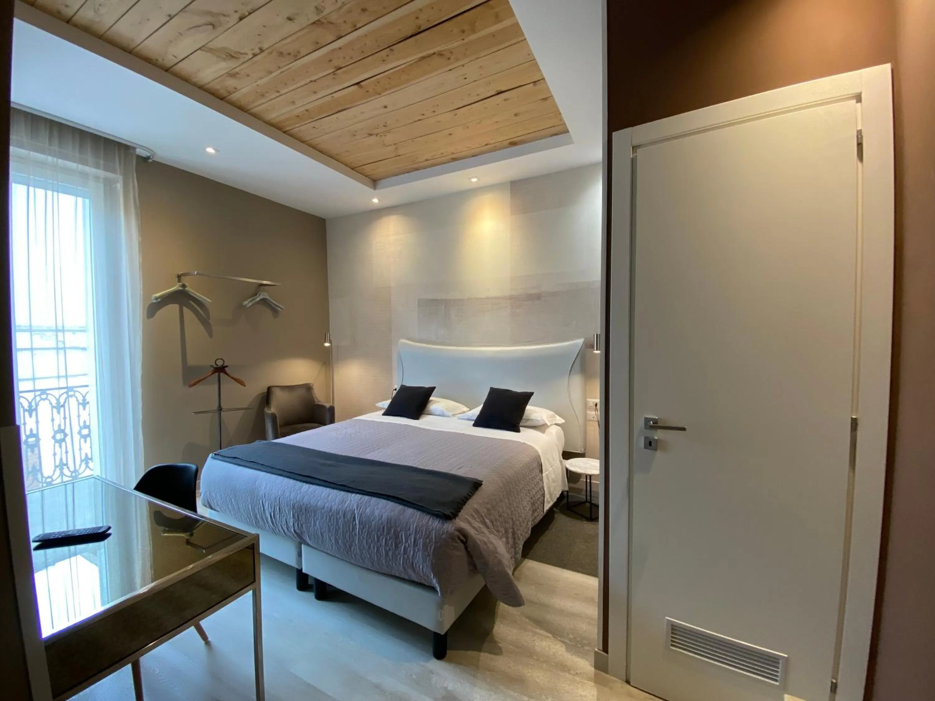 Bed in Residenze Romano Ristorante & SPA albergo diffuso - WHITE