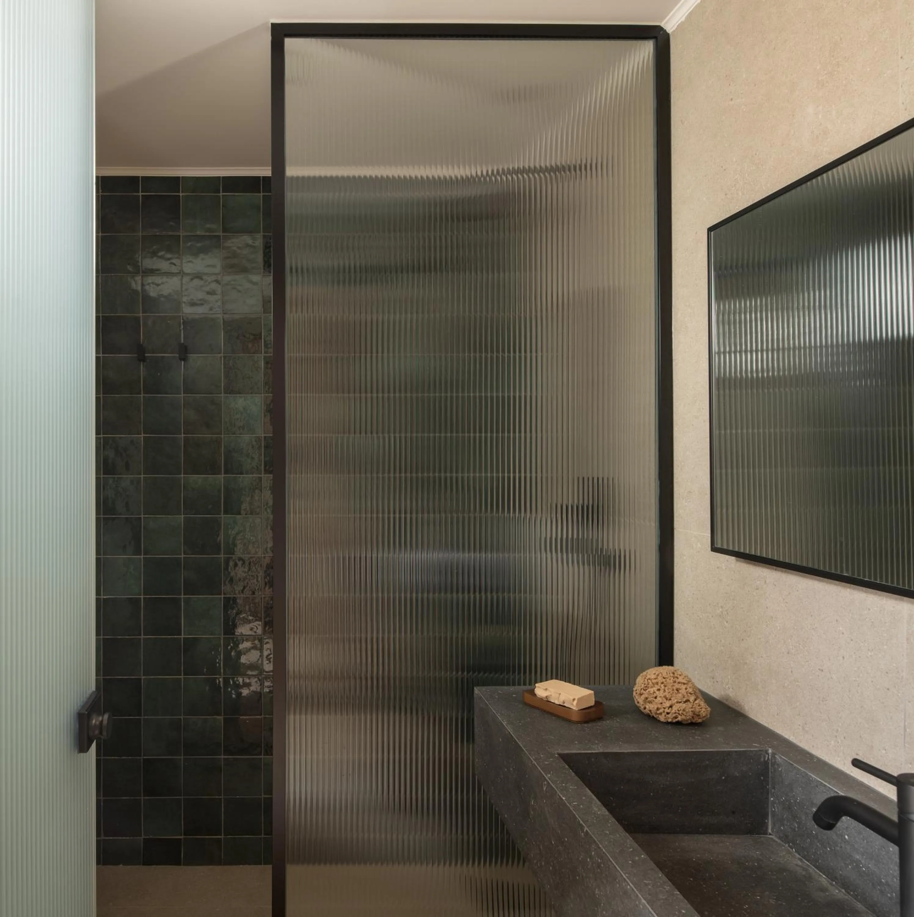 Bathroom in KYMANI Boutique Hotel & Suites