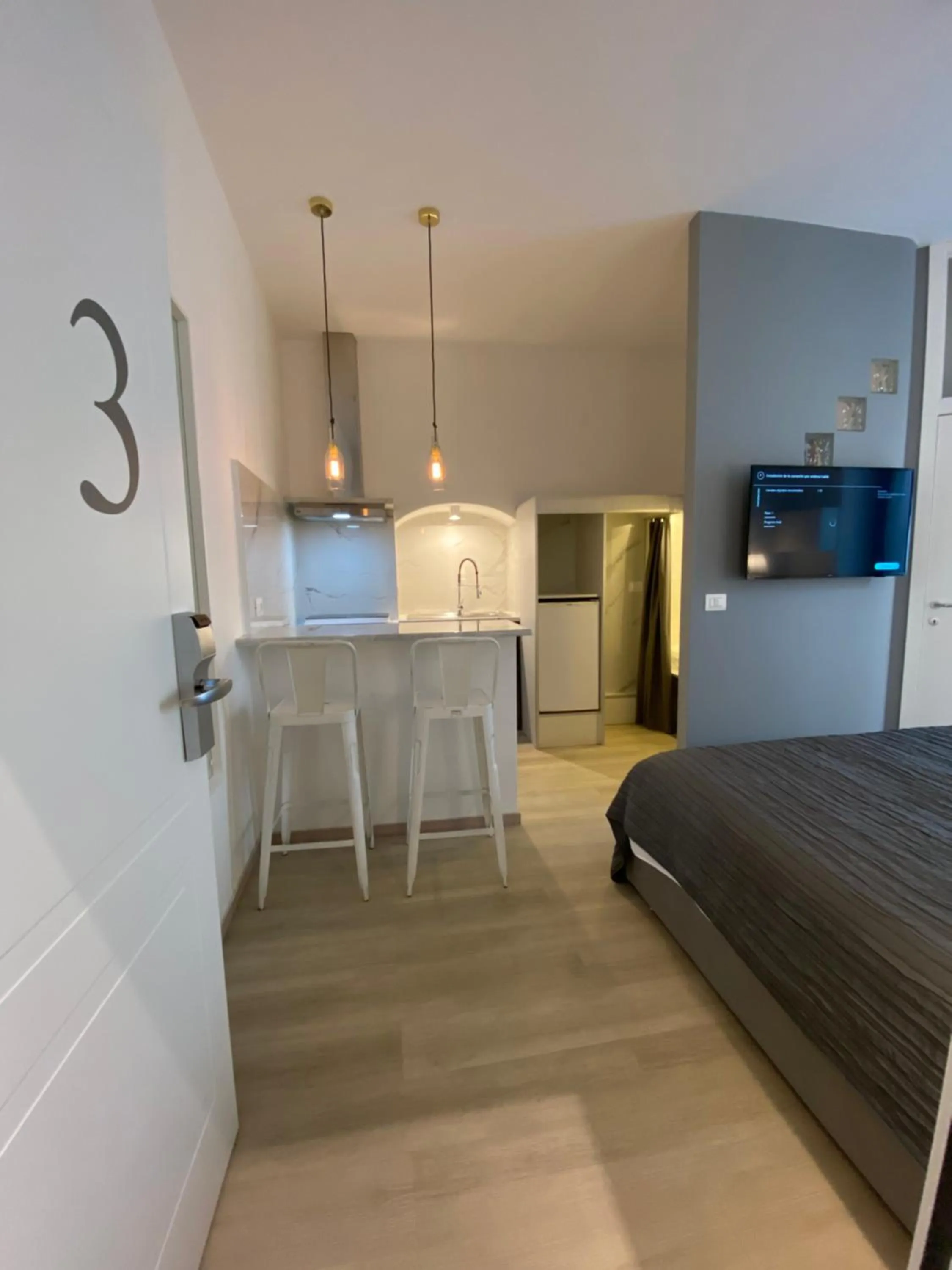 Photo of the whole room, Bed in Residenze Romano Ristorante & Spa - albergo diffuso - RED