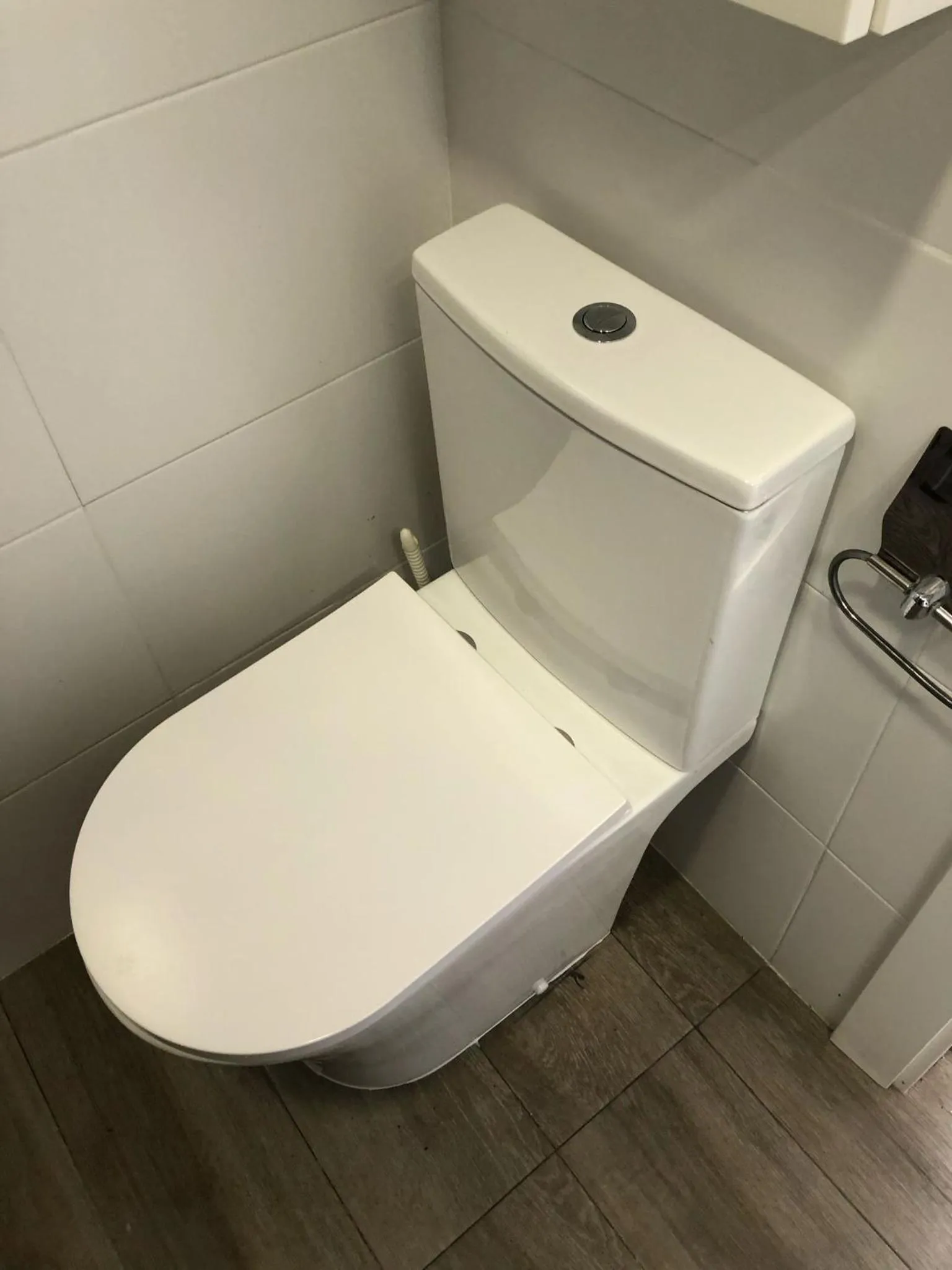 Bathroom in Little Paradise . Apartment in front of the sea