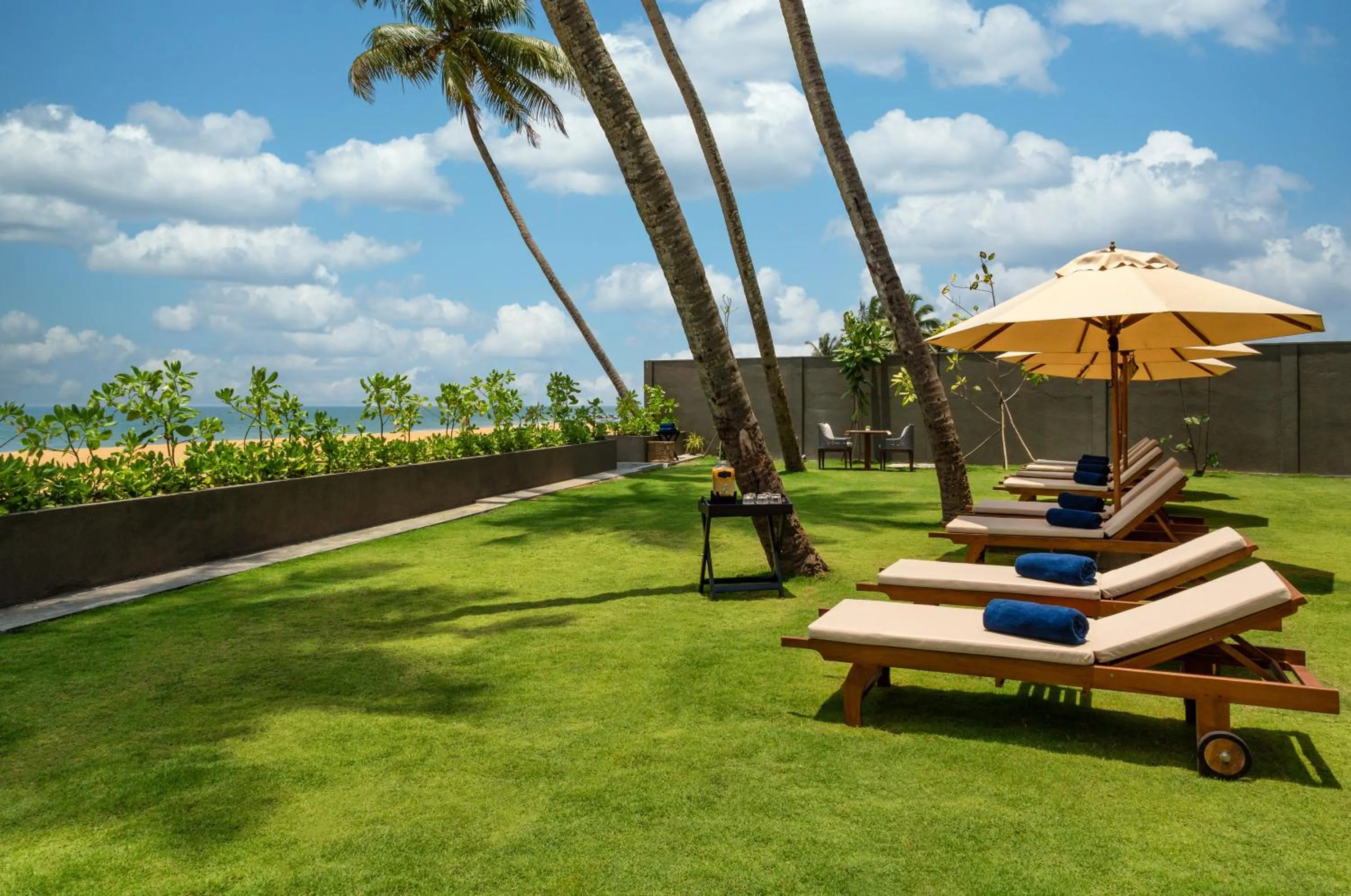 Garden in Crystal Sands Hikkaduwa