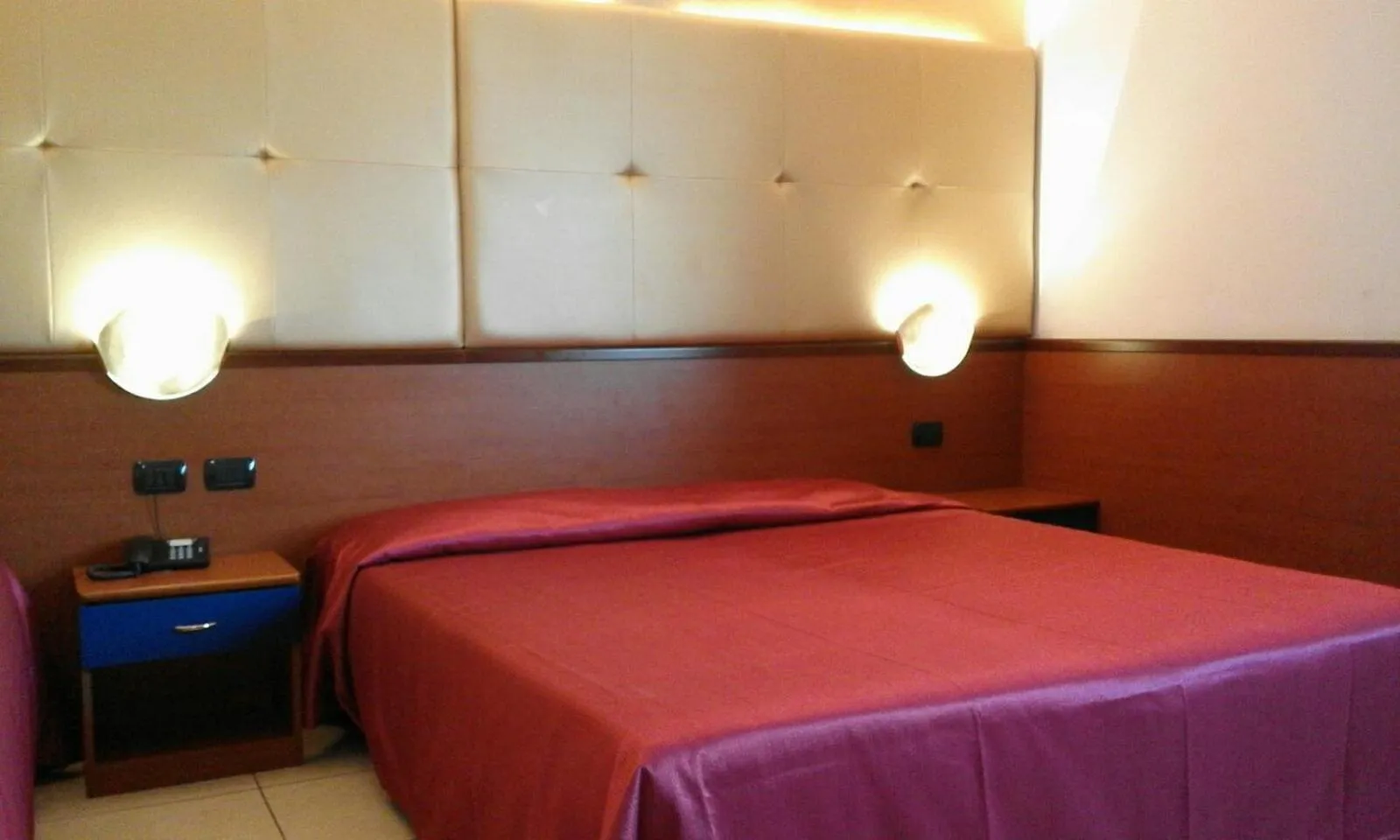 Bed in Ahr Hotel Villa Alighieri