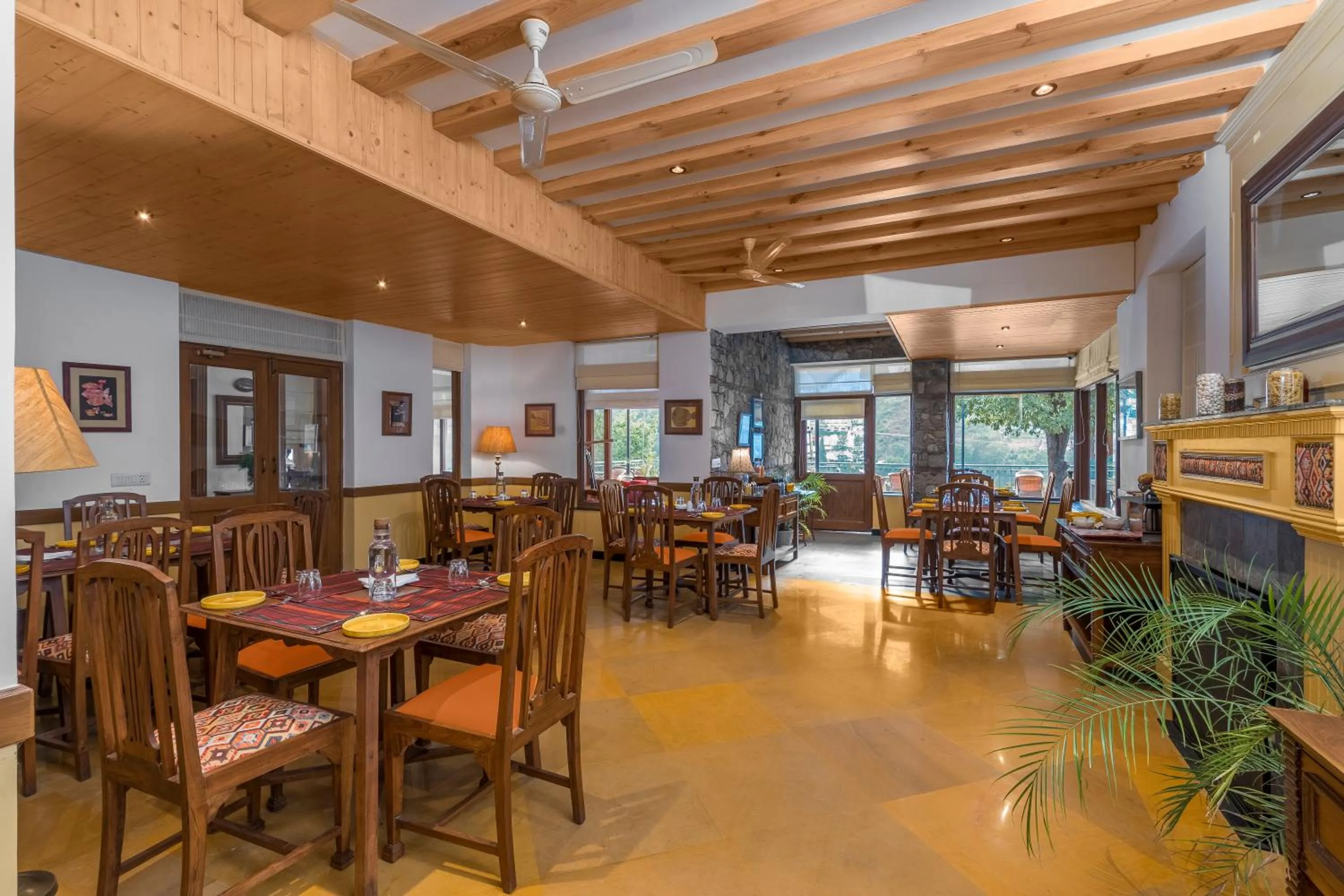 Restaurant/places to eat in The Fishermen's Lodge by Leisure Hotels