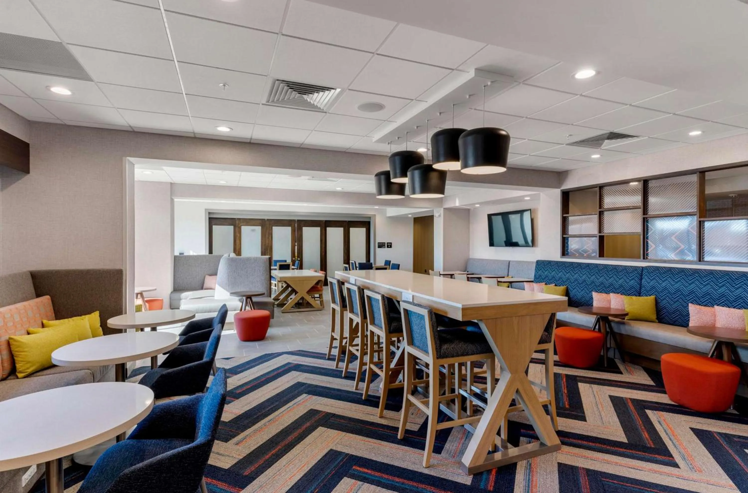 Lobby or reception in Hampton Inn Colorado Springs Northeast