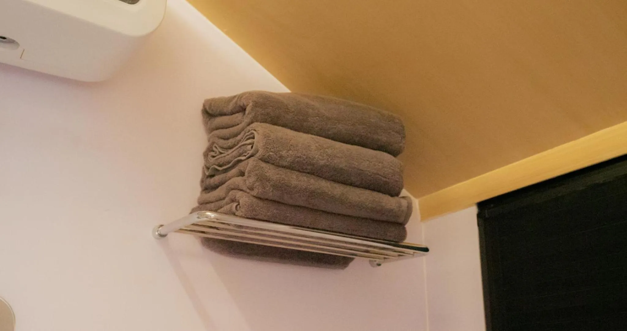 Bobocabin Cikole, Bandung