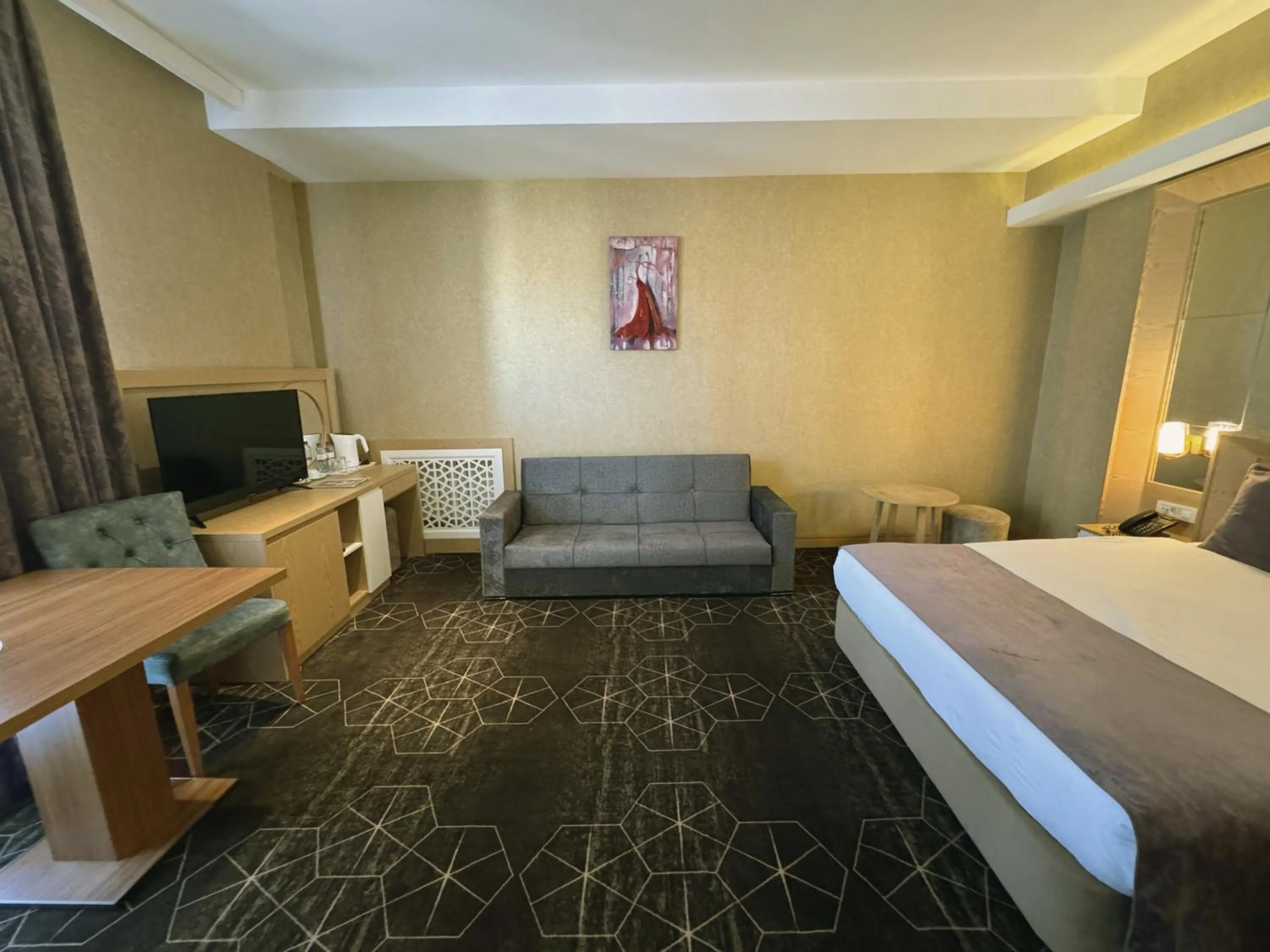 Bedroom, Bed in Regal Inn Badamdar Hotel