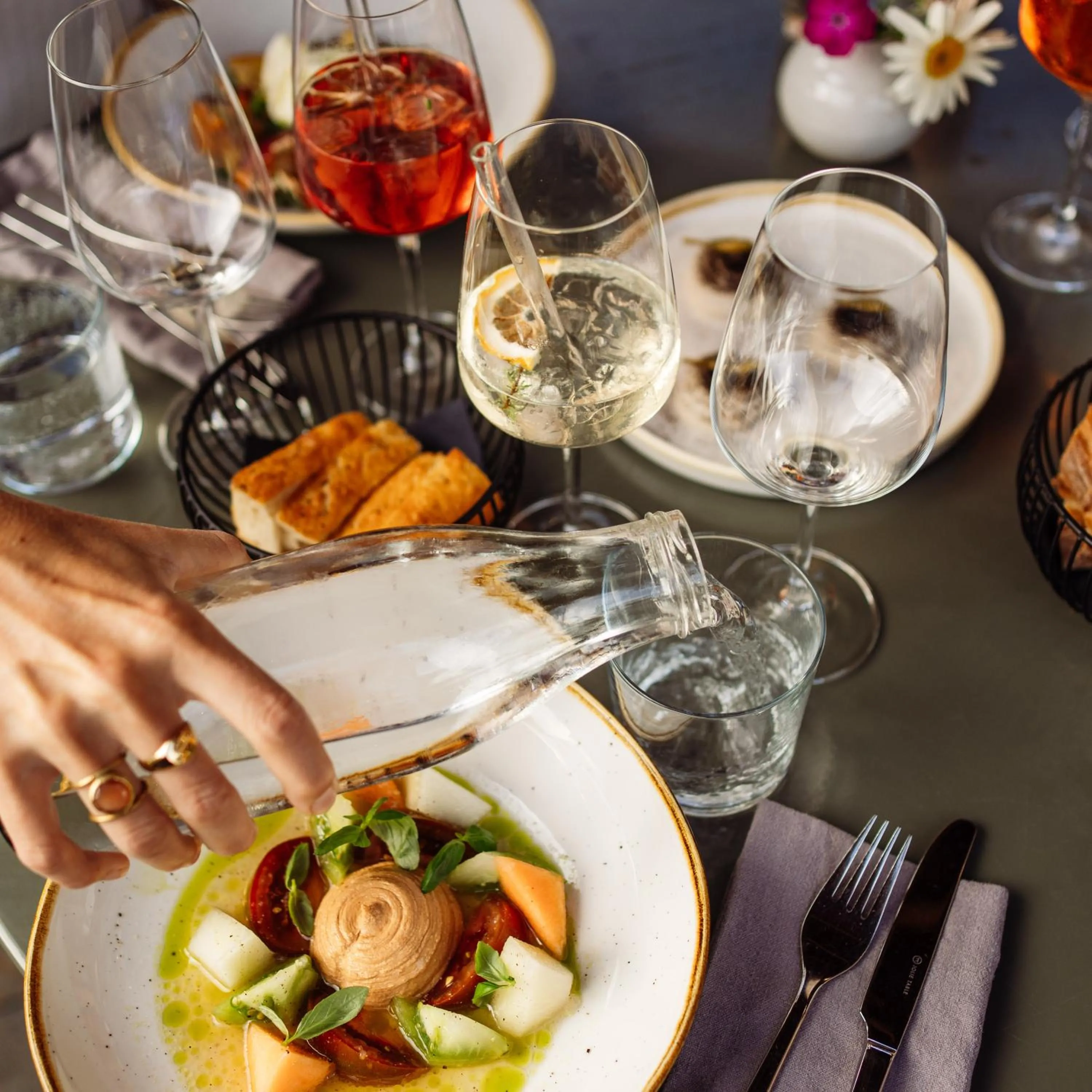 Restaurant/places to eat in Flem Mountain Lodge