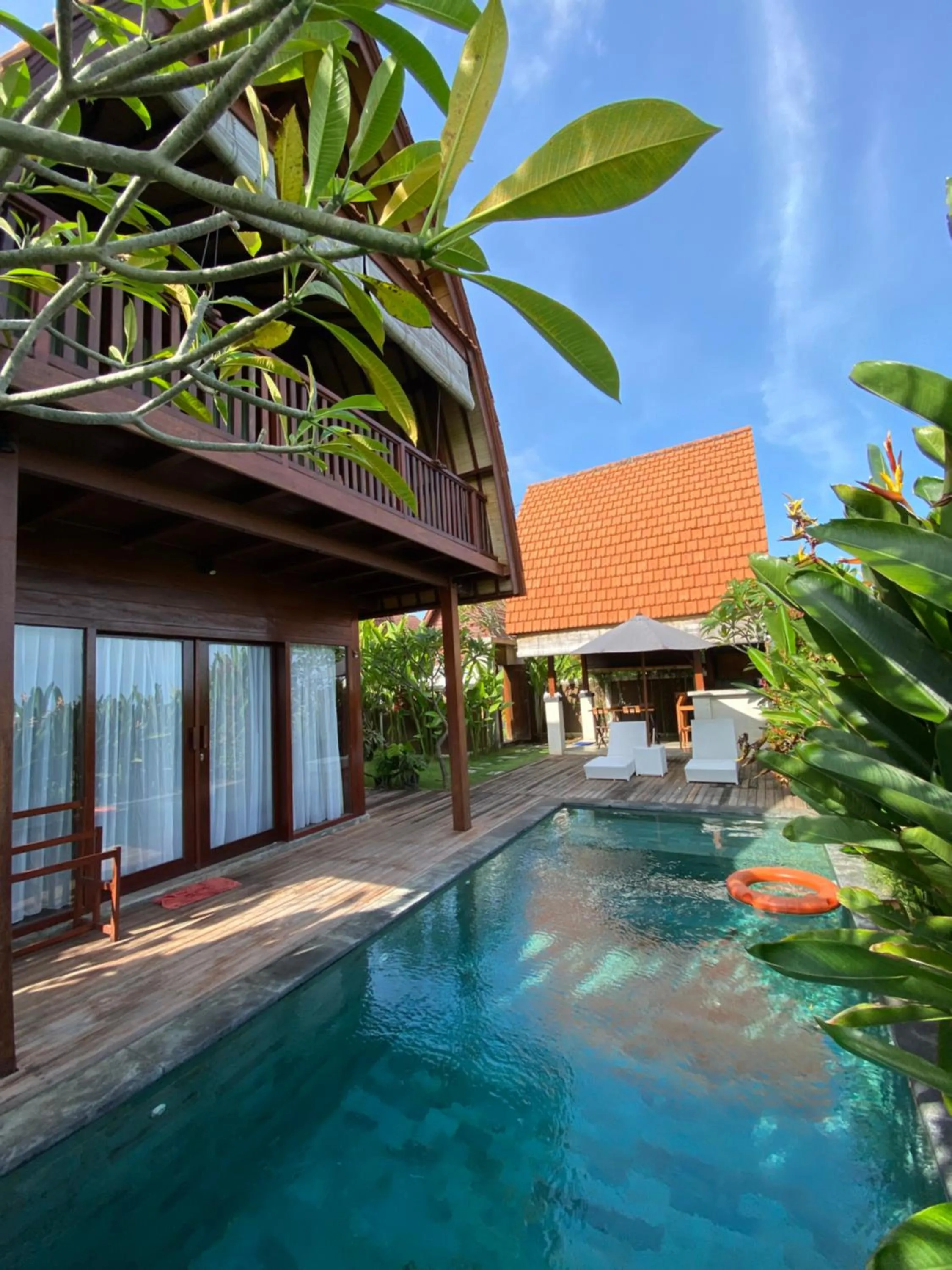 Bhumi Lovina Residence & Villa