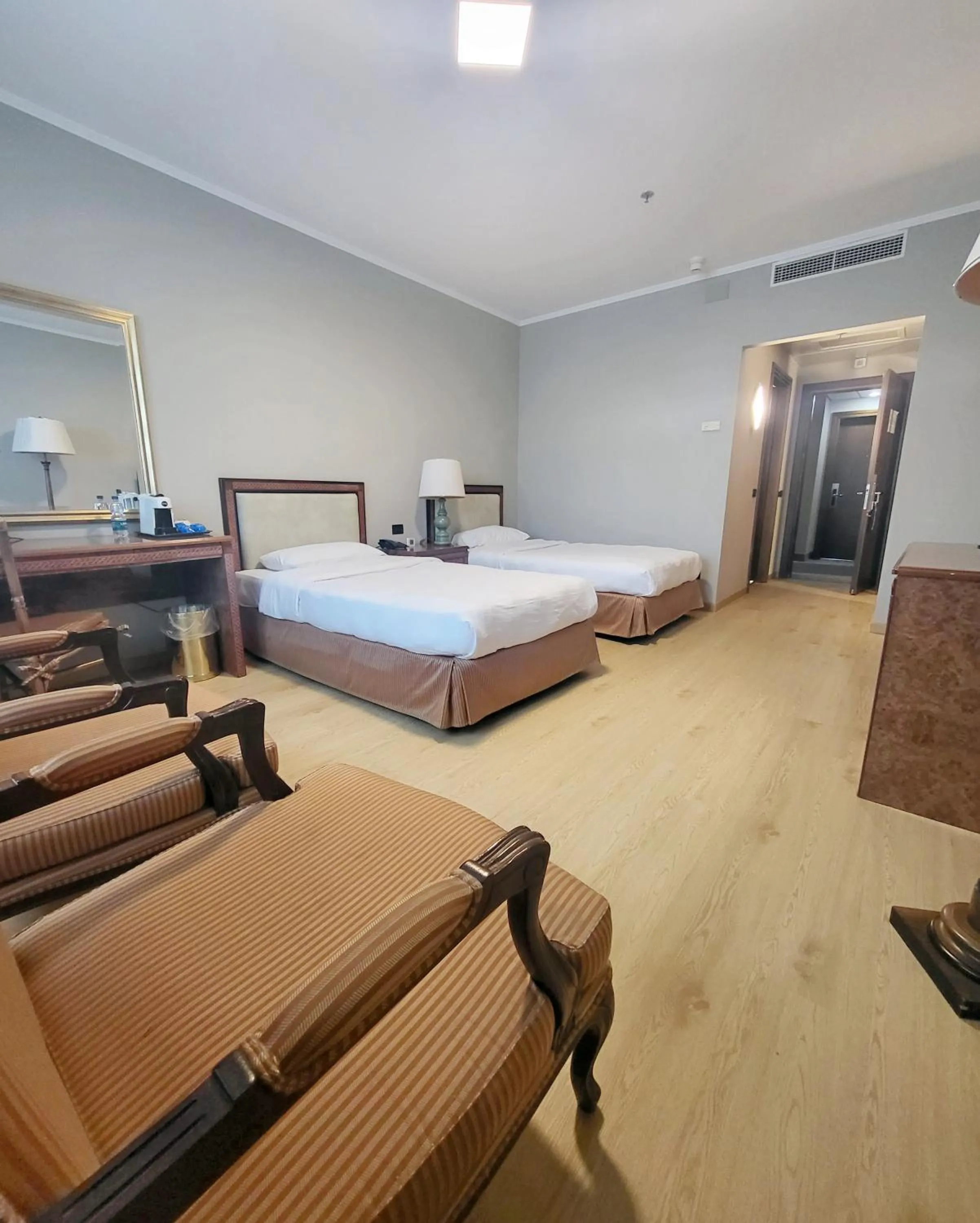 Bed in Tower Genova Airport - Hotel & Conference Center