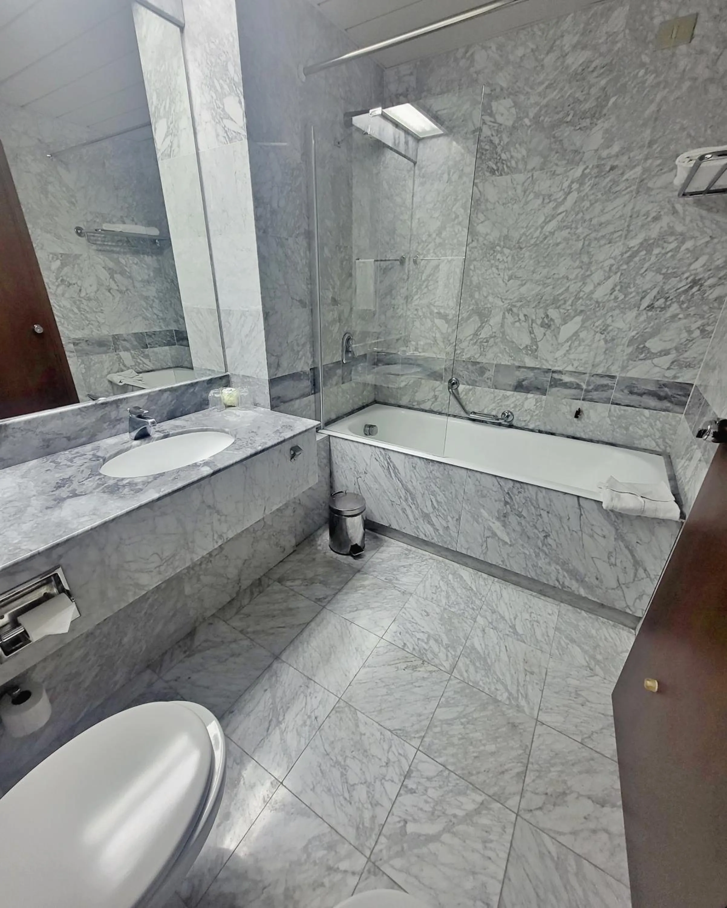 Tower Genova Airport - Hotel & Conference Center