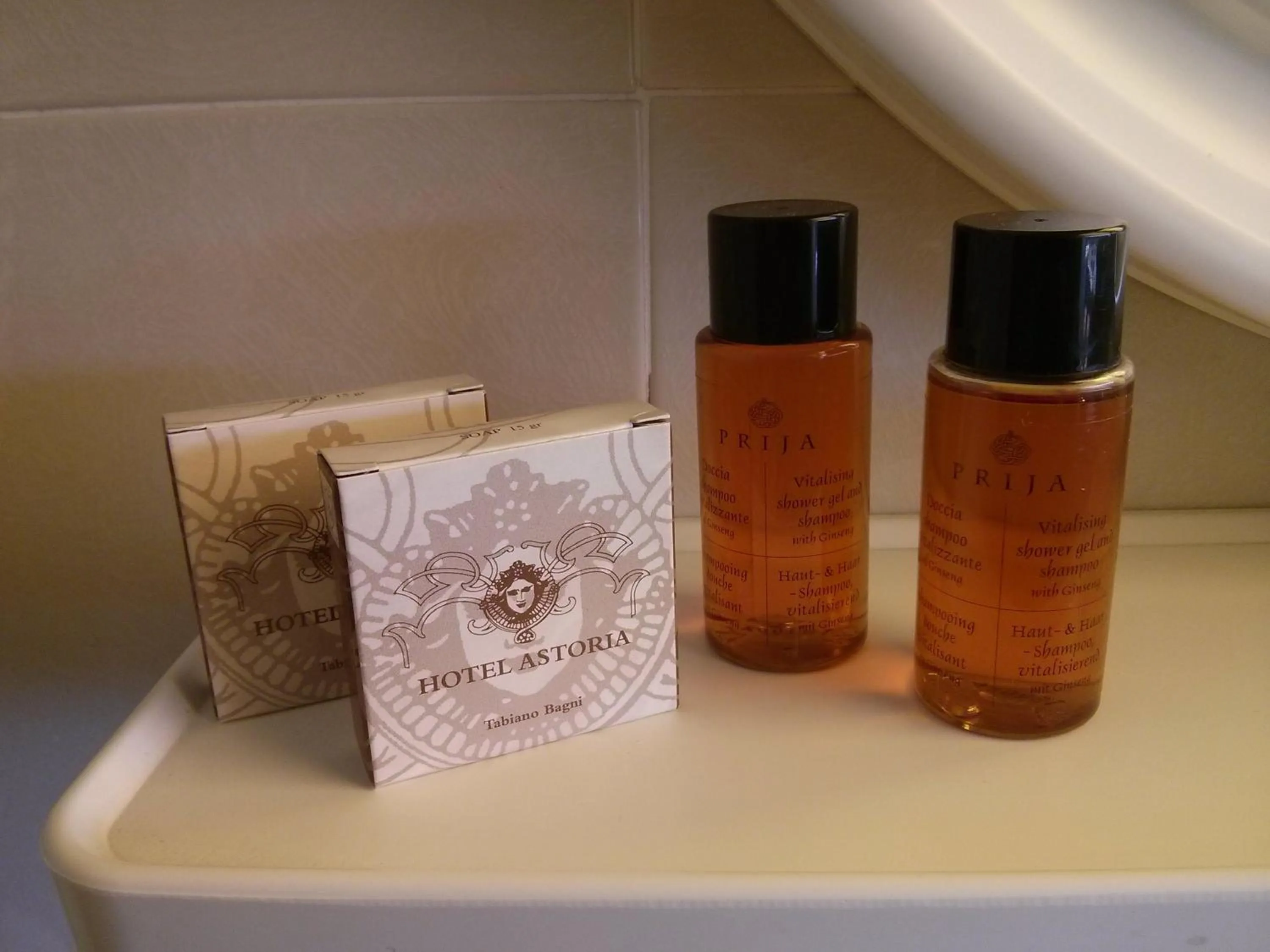 Decorative detail in Hotel Astoria