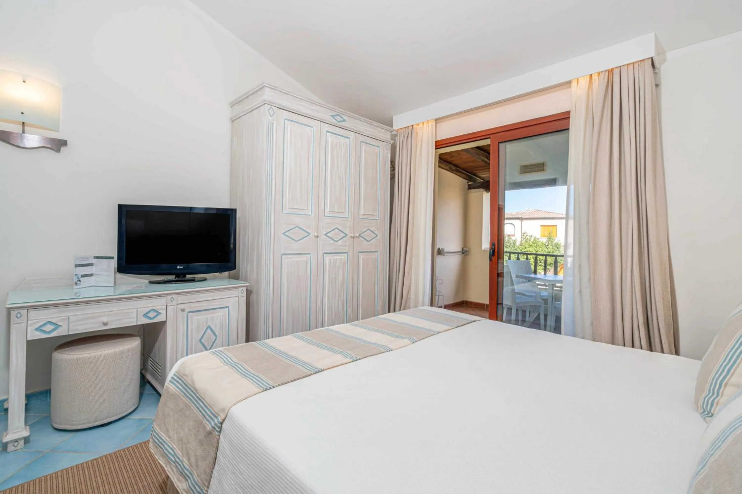 Bed in Hotel Sa Pedra