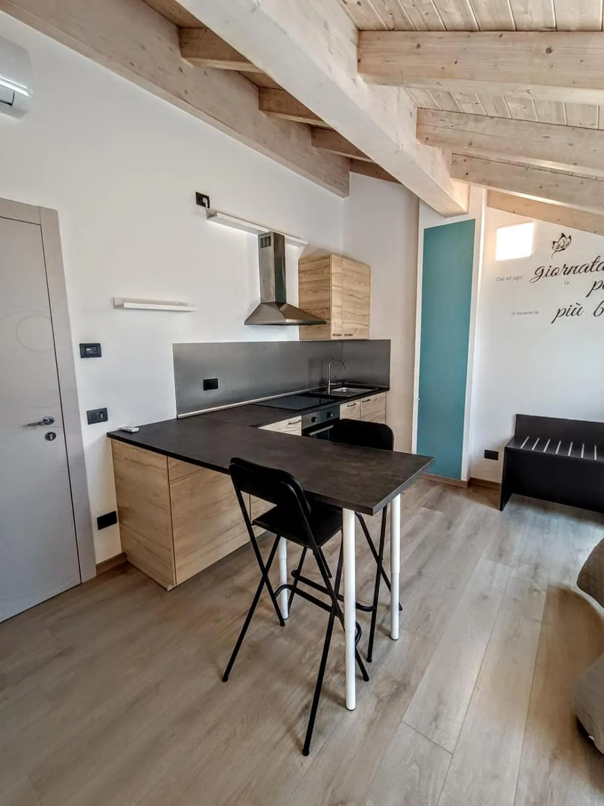 Kitchen or kitchenette in Il B&B di PIAZZA MOTTA