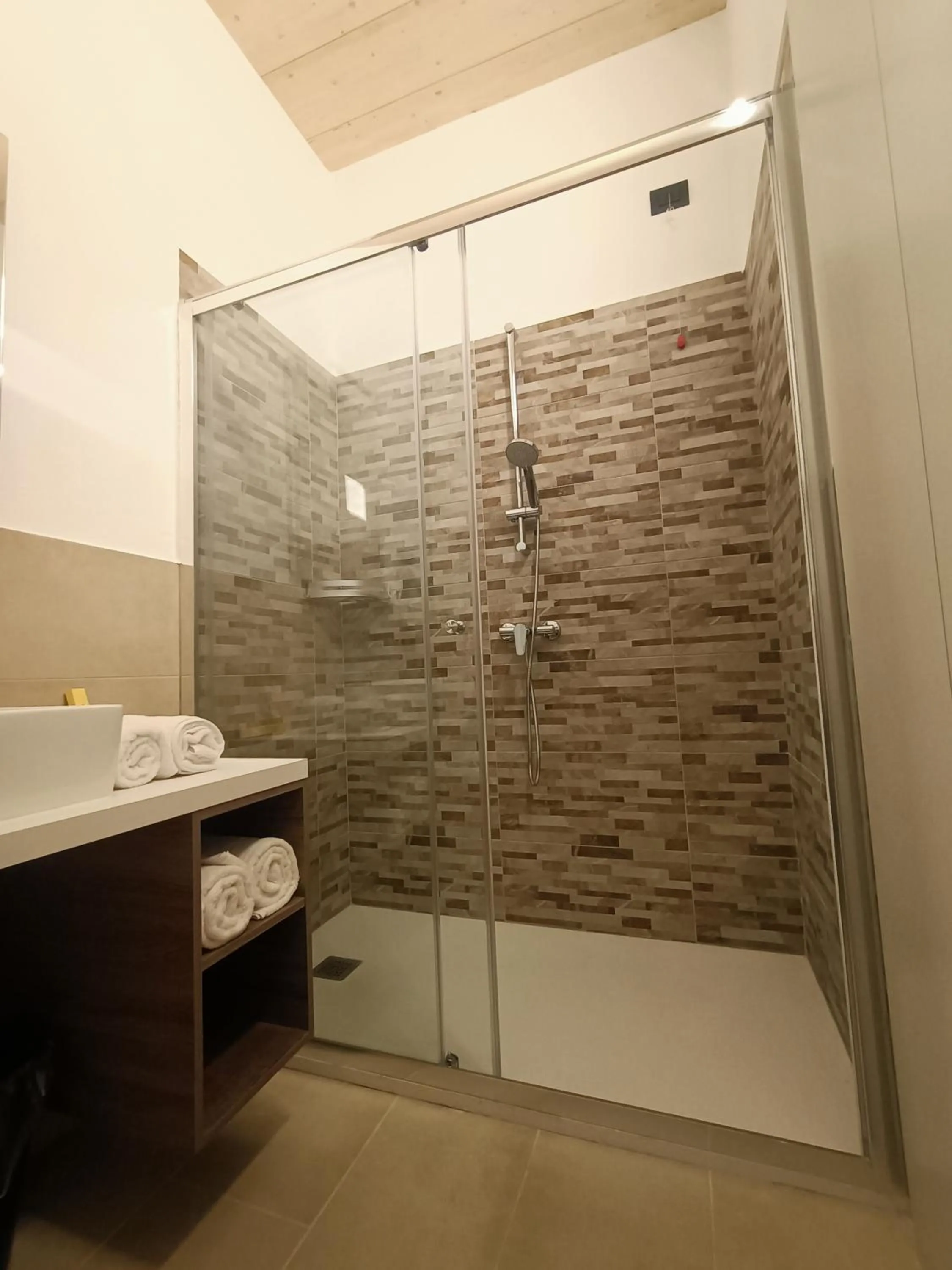 Bathroom in Il B&B di PIAZZA MOTTA