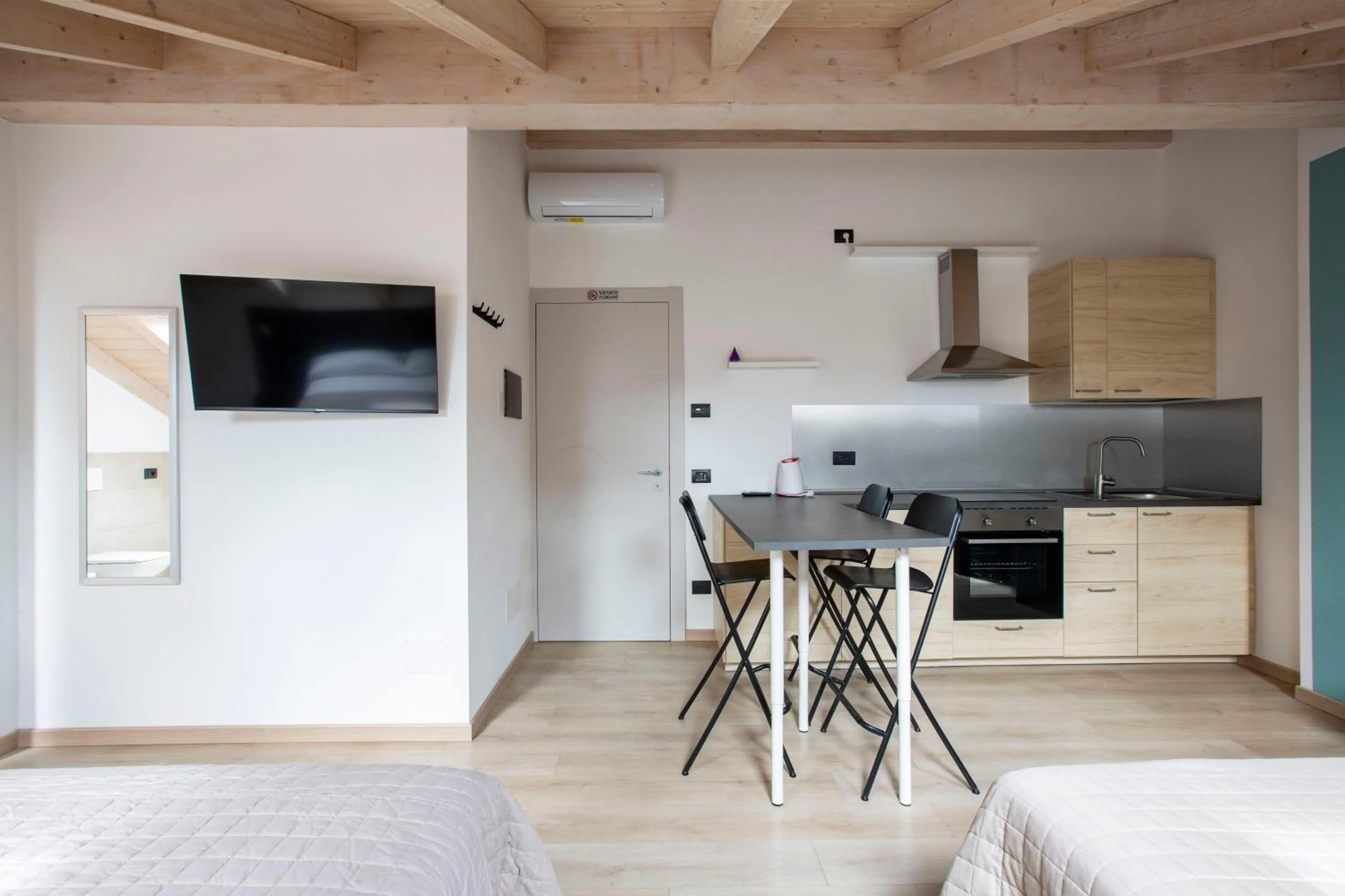 TV and multimedia, Bed in Il B&B di PIAZZA MOTTA