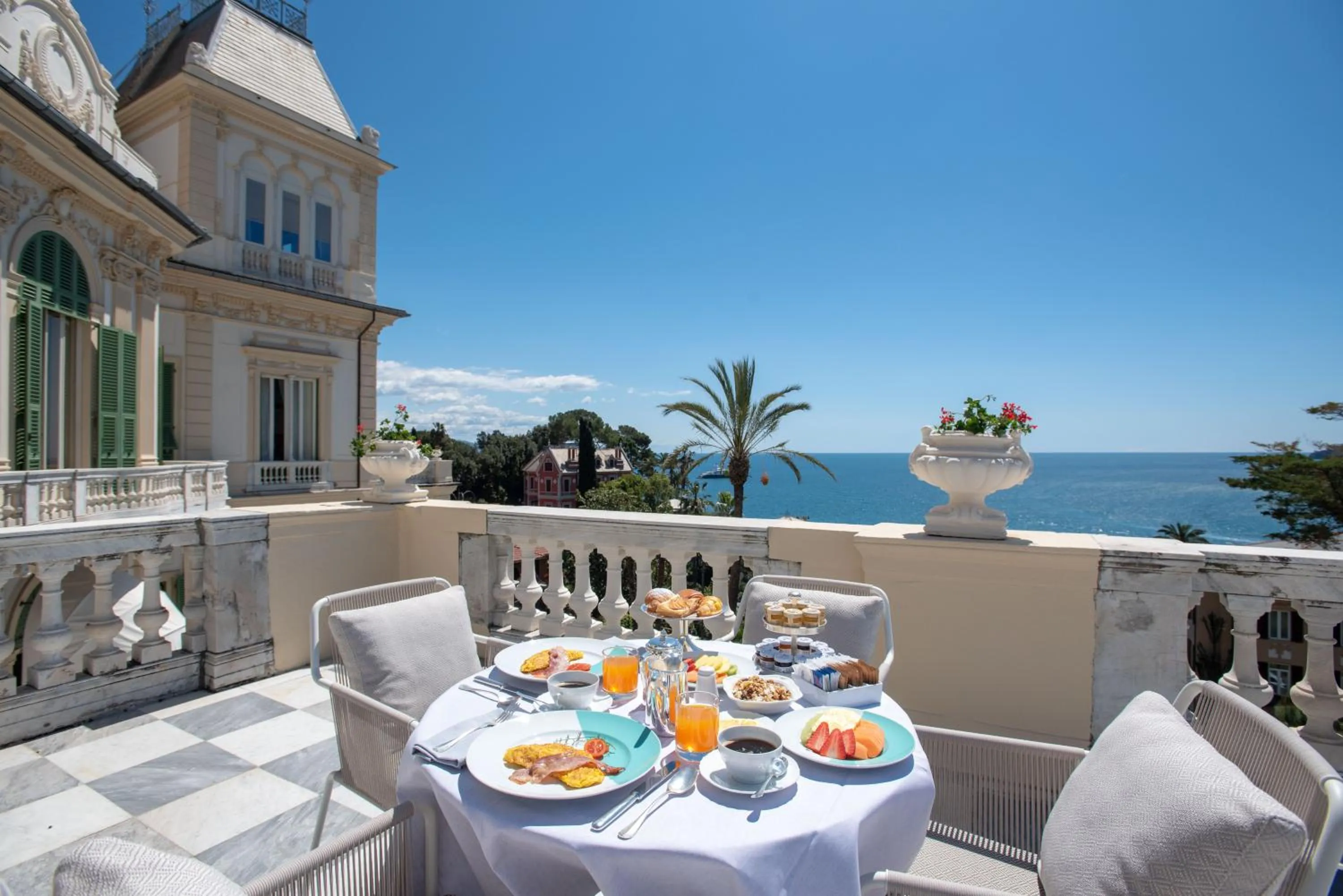 Balcony/Terrace in Imperiale Palace Hotel