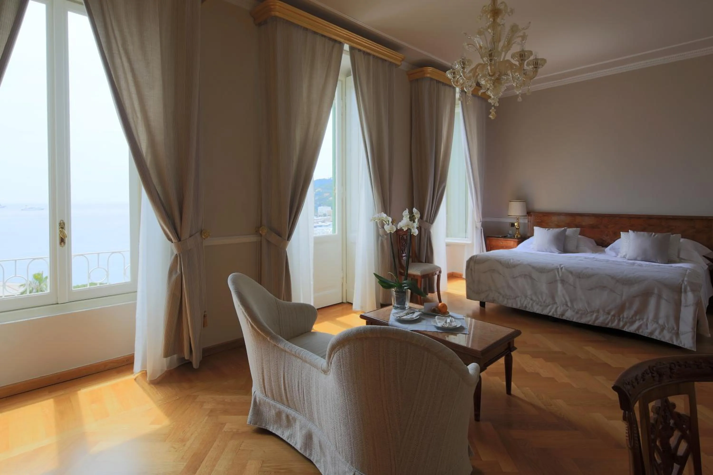Photo of the whole room, Bed in Imperiale Palace Hotel