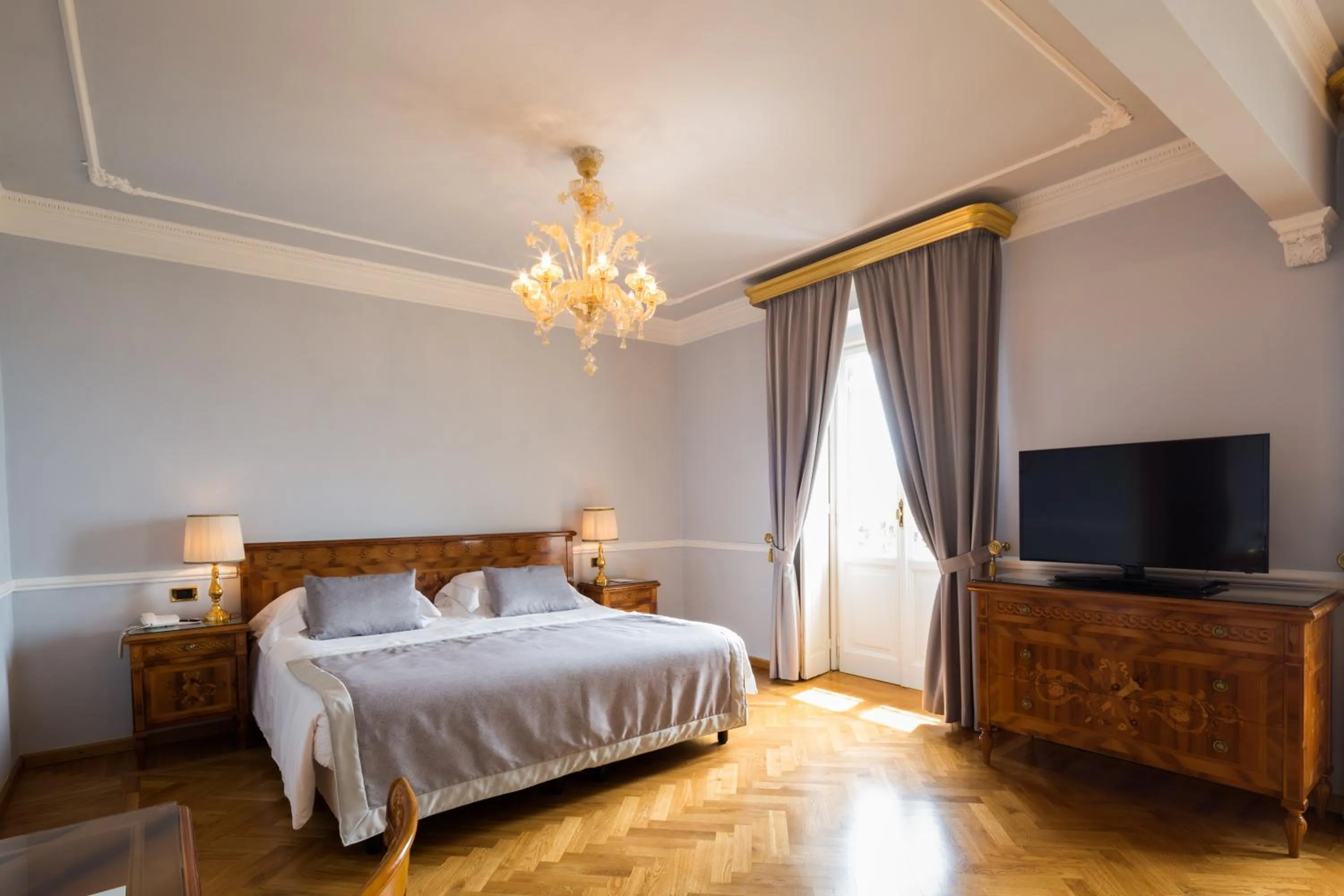 Photo of the whole room, Bed in Imperiale Palace Hotel