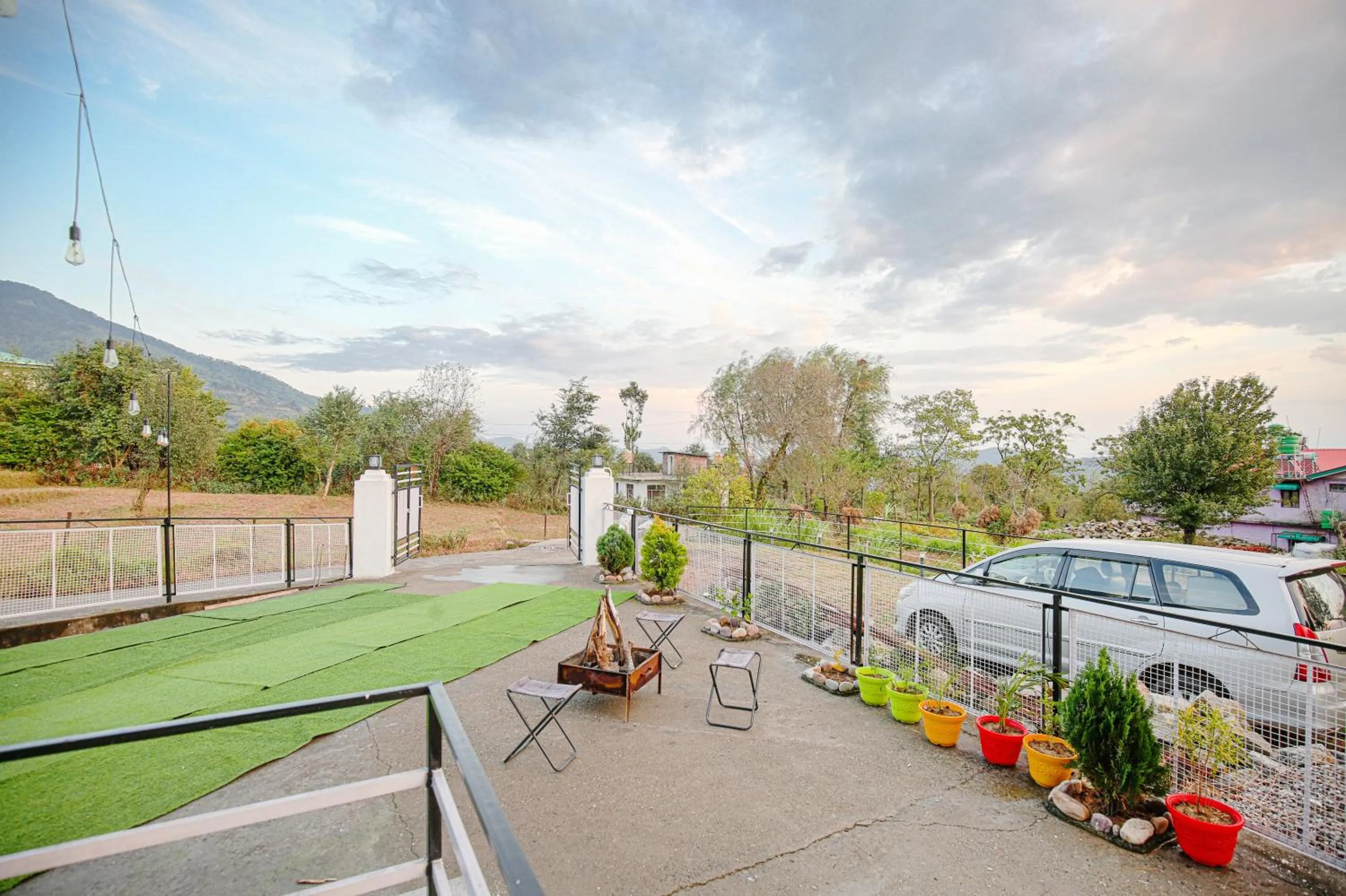 Spring in The Bunksters Bir