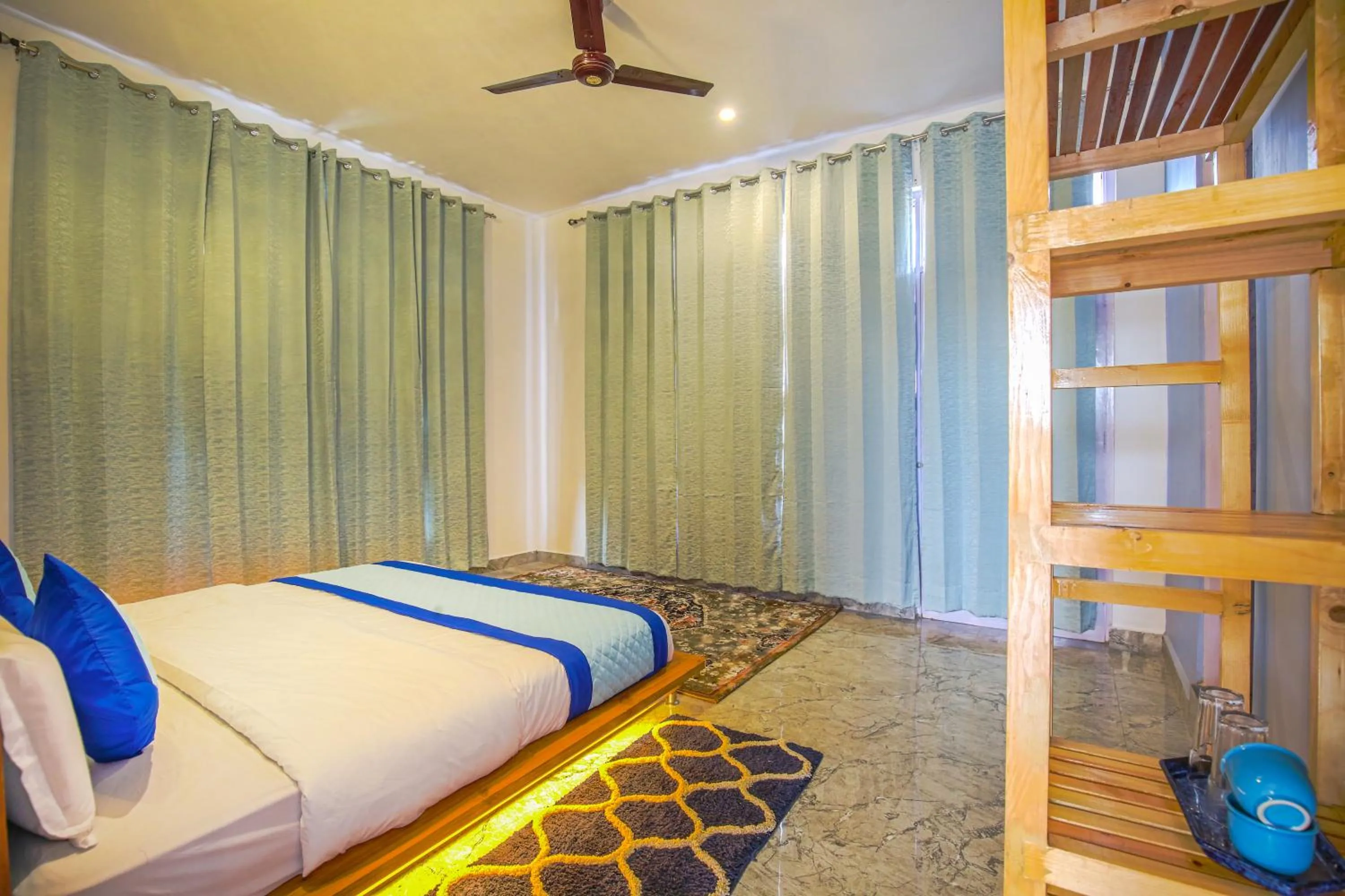 Bed in The Bunksters Bir